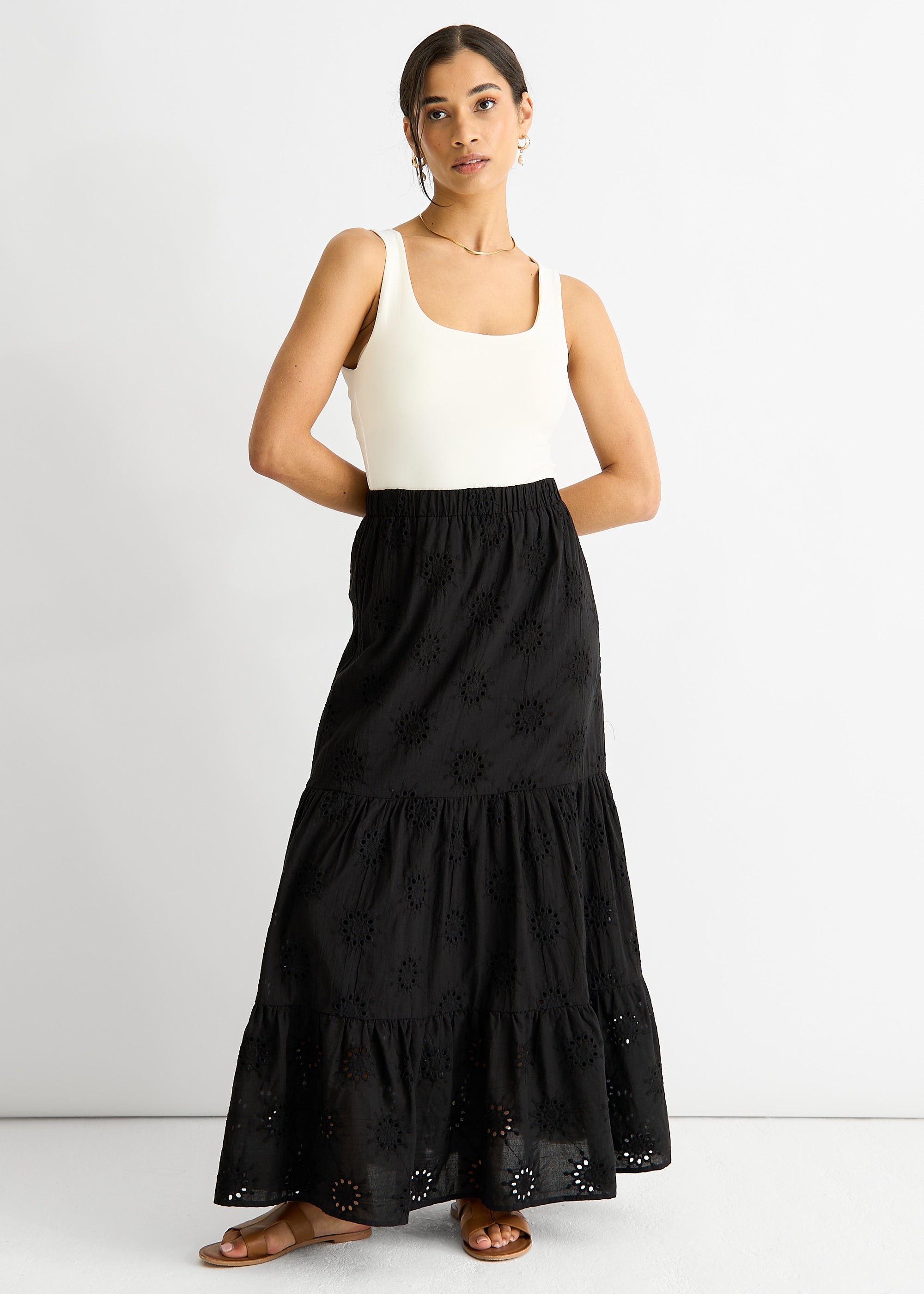 Black Tiered Lace Embroidered Long Skirt