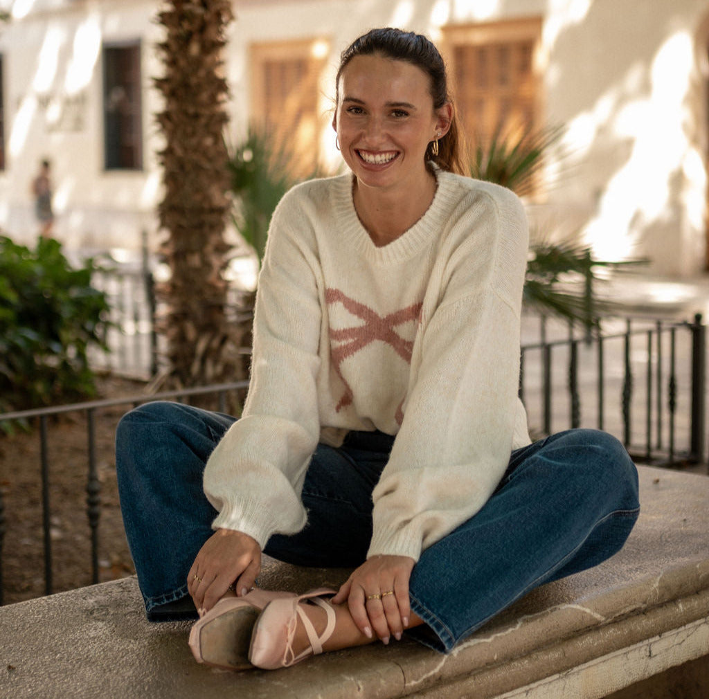 Cream Embossed Contrast Bow Short Knit Jumper