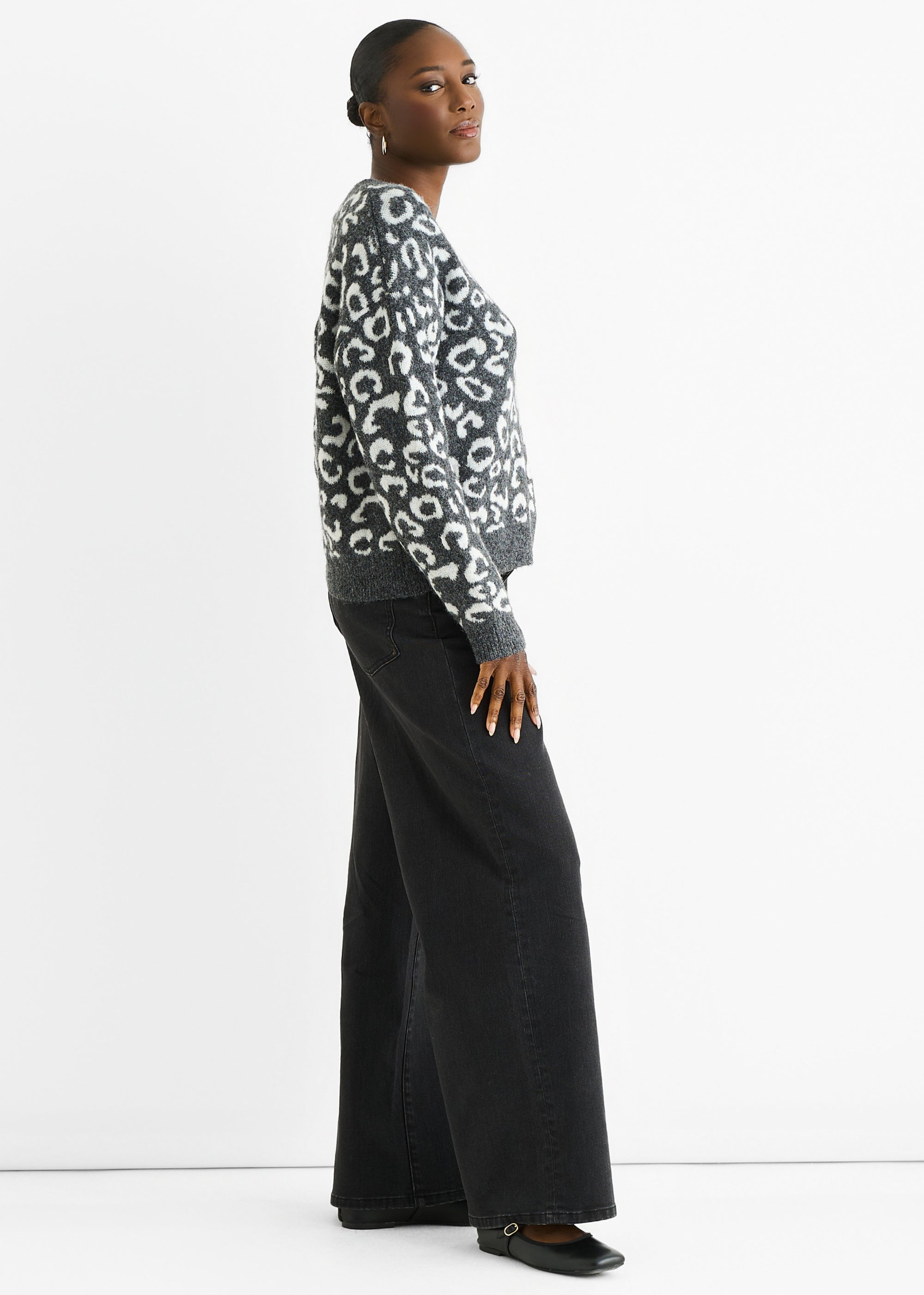Grey Animal Pattern Loose Fit Knit Jumper