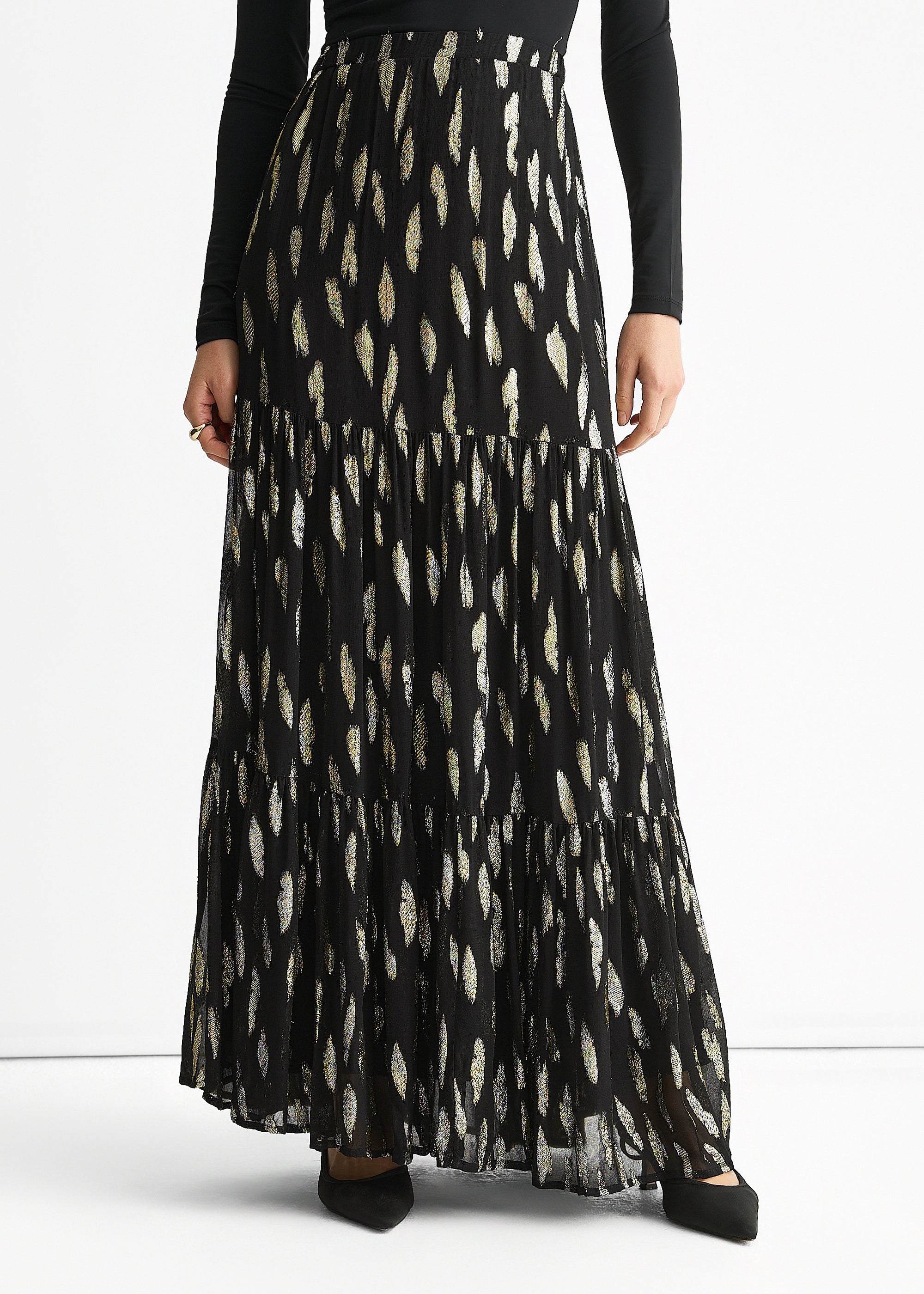 Black Clipped Jacquard Tiered Maxi Skirt