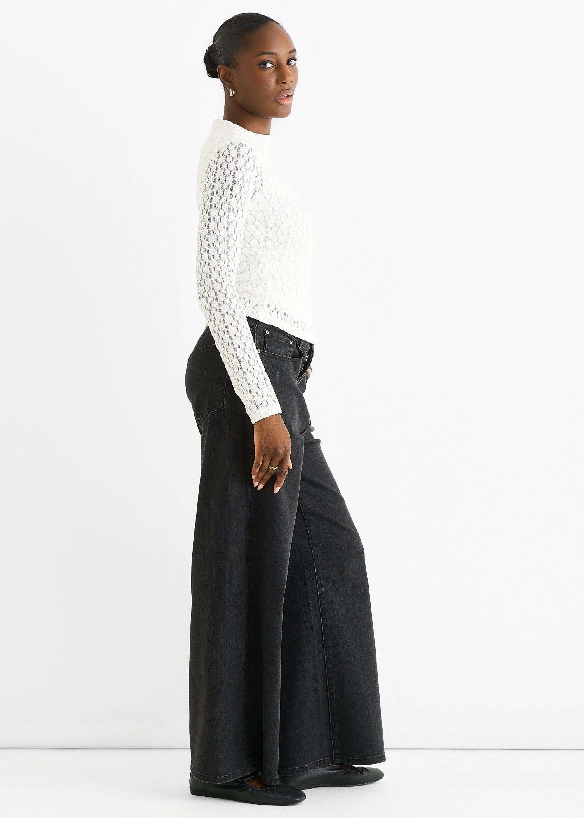 White High Neck Jersey Lace Long Sleeves Top