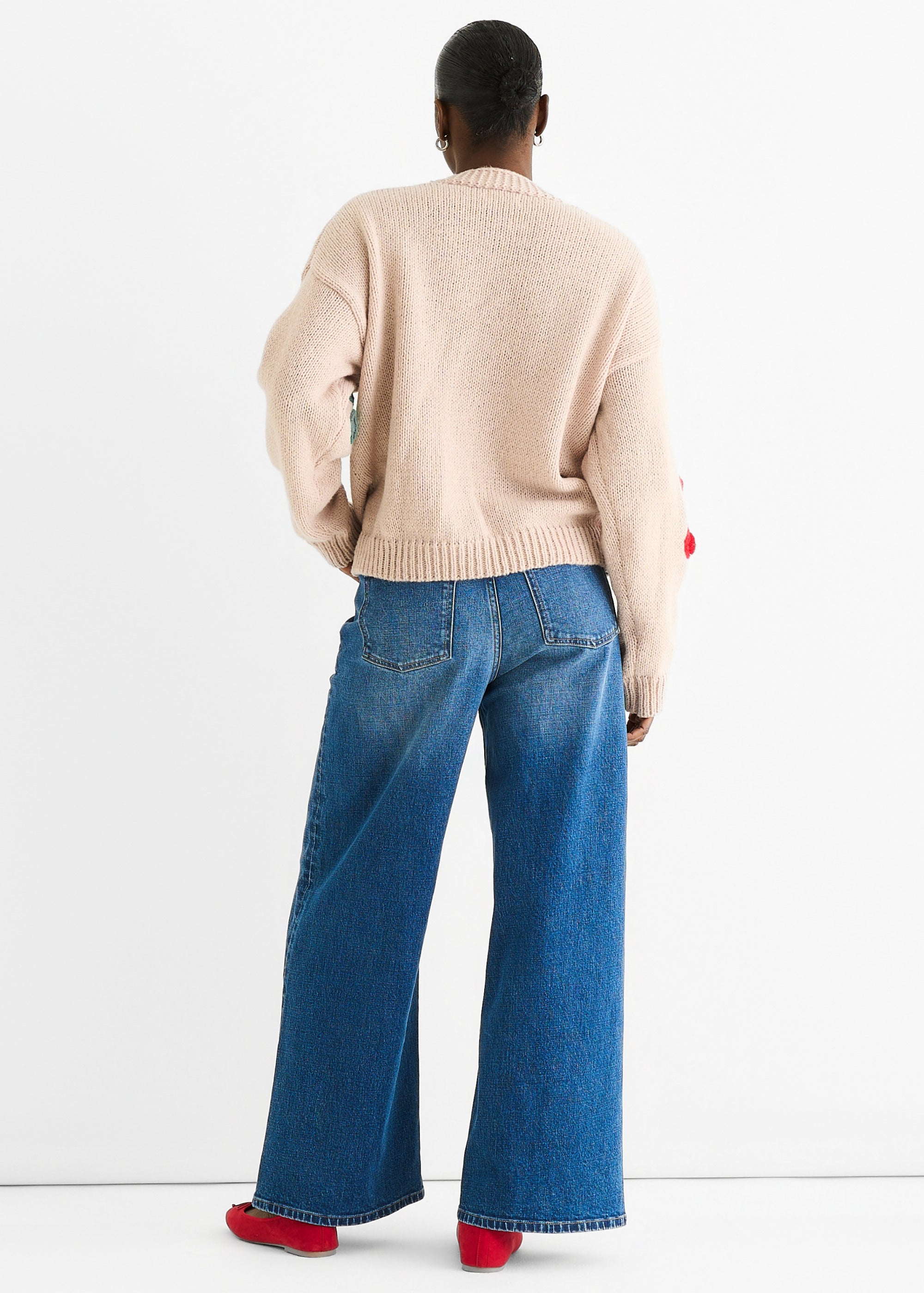 Camel Floral Knit Long Sleeves Cardigan