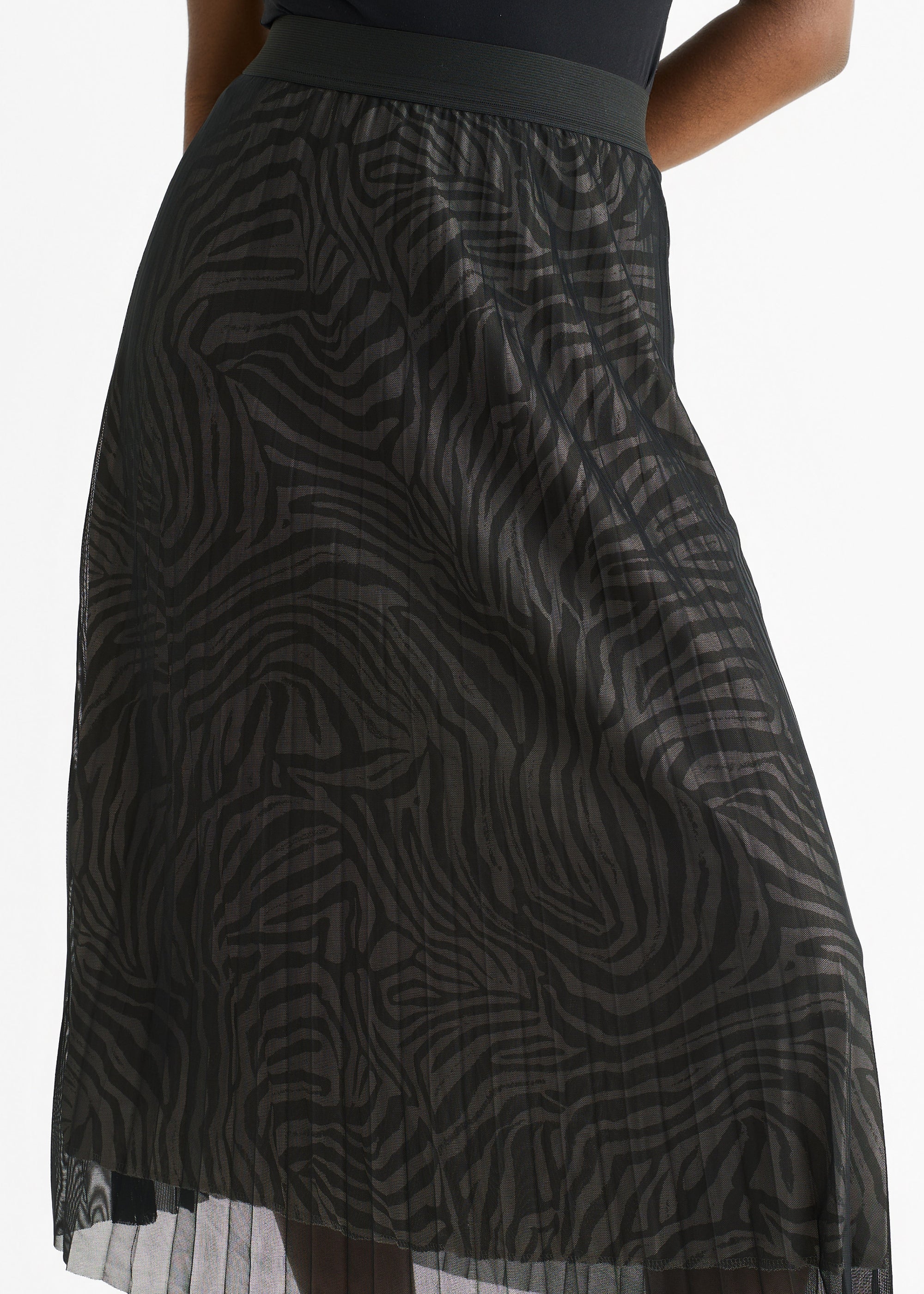 Black Animal Print Mesh Overlay Pleated Midi Skirt