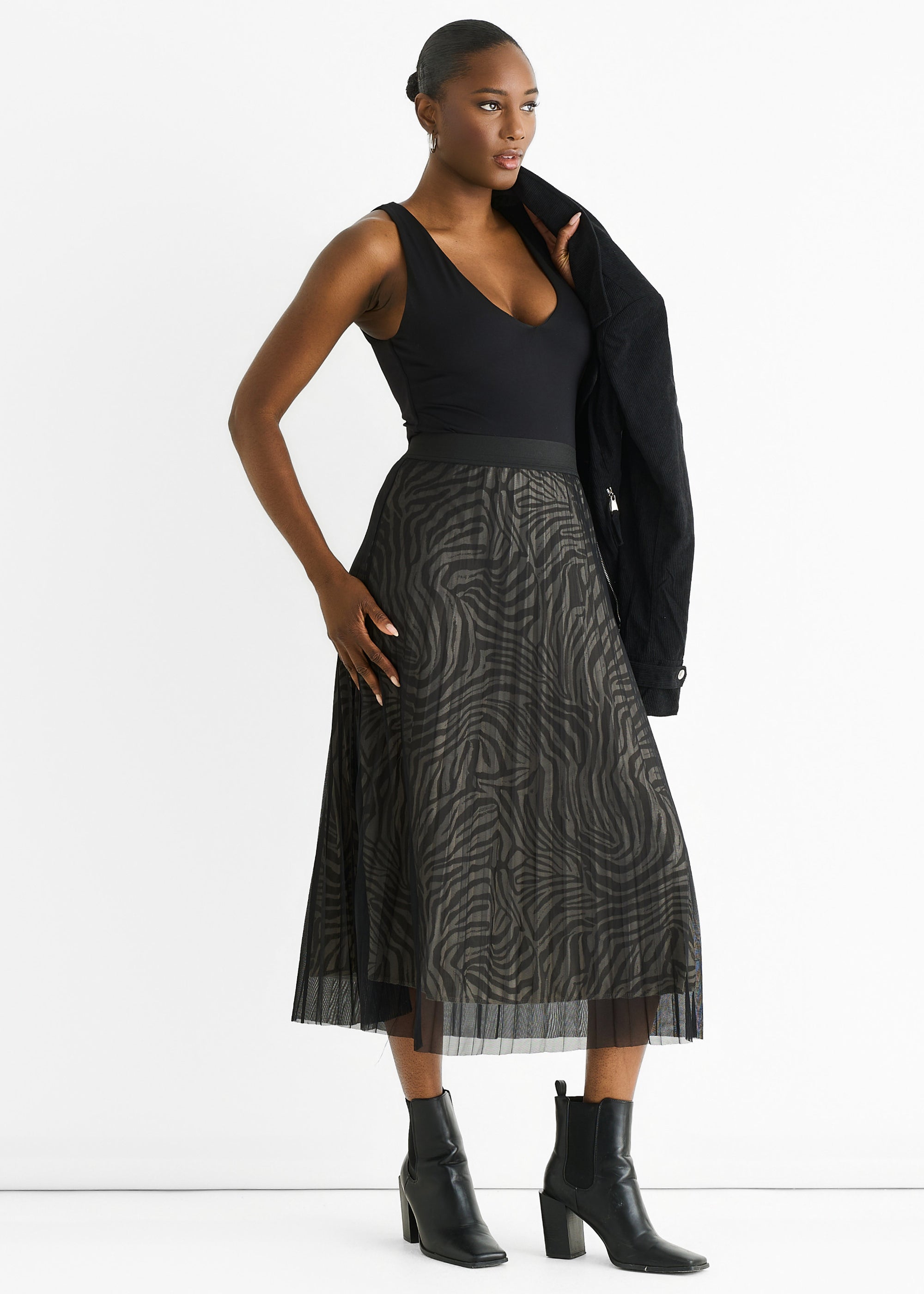 Black Animal Print Mesh Overlay Pleated Midi Skirt