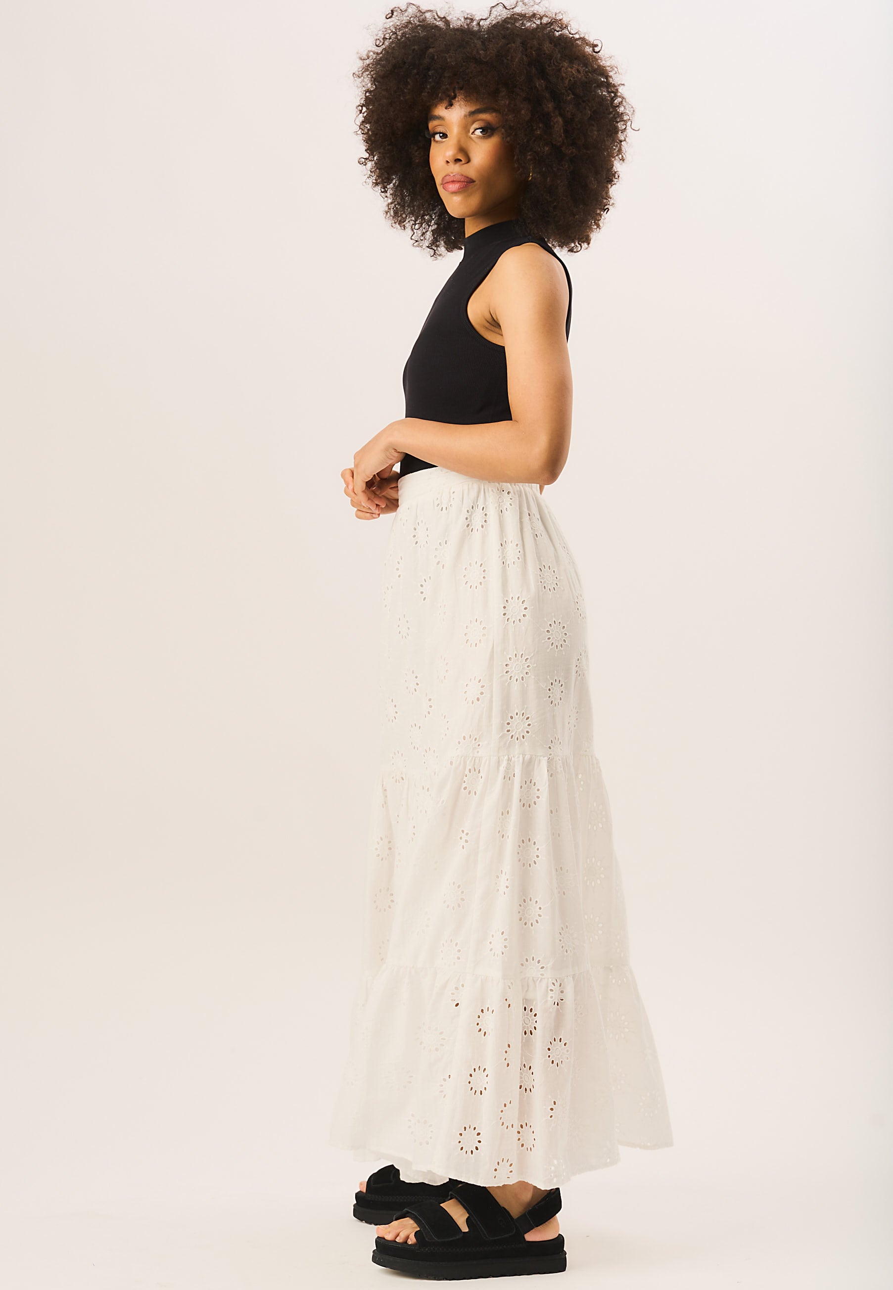 White Tiered Lace Embroidered Long Skirt
