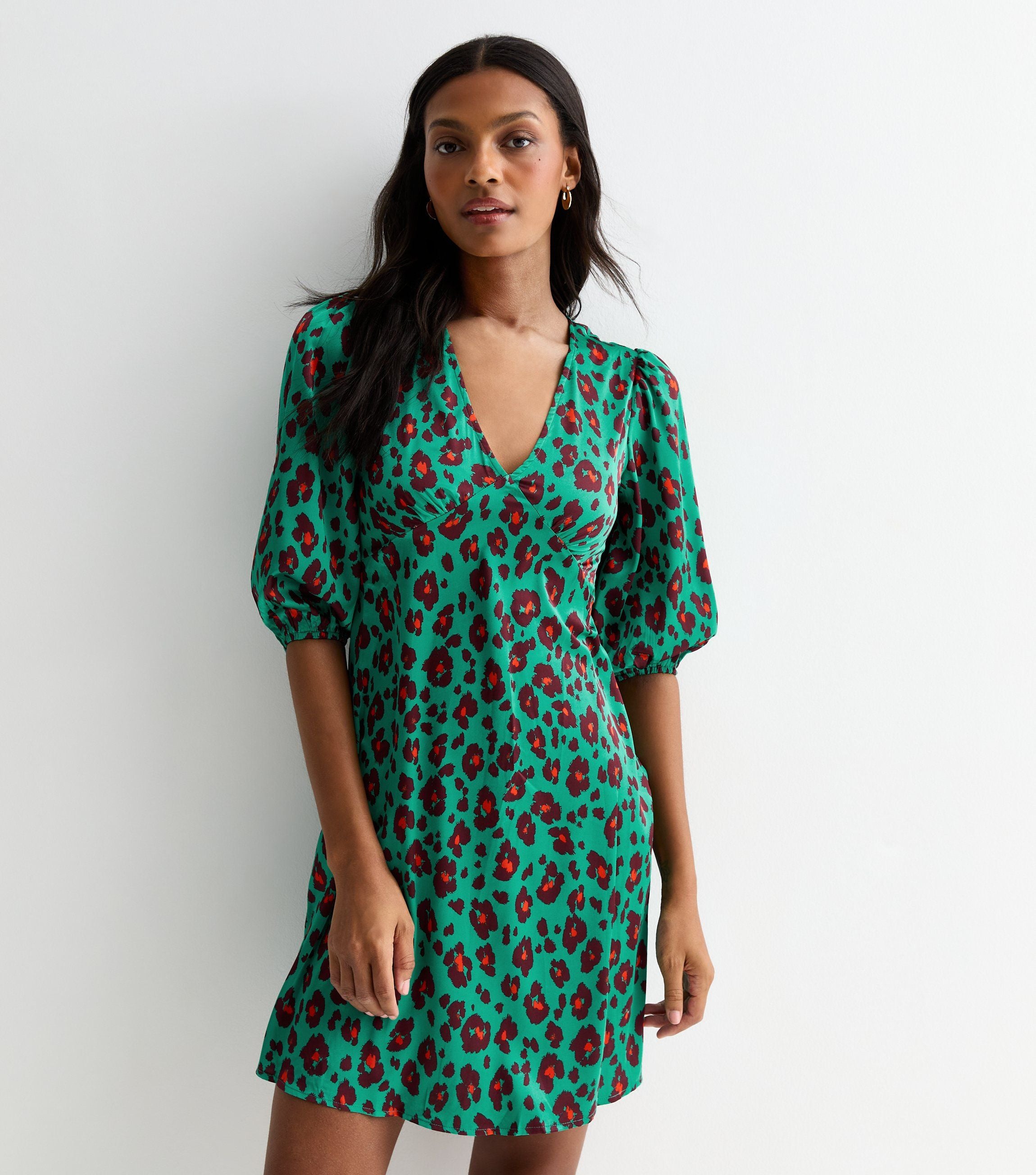 Green Animal Print V Neck Shift Mini Dress