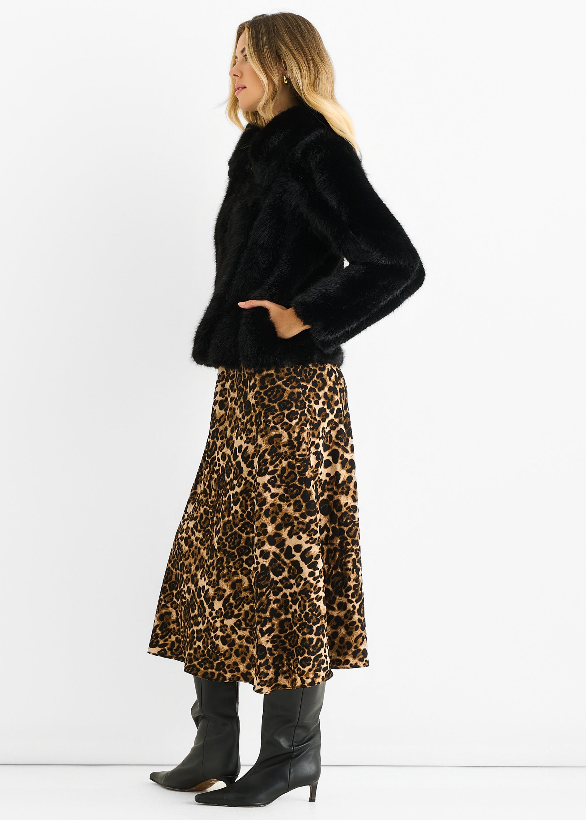 Black Zip Front Faux Fur Short Jacket