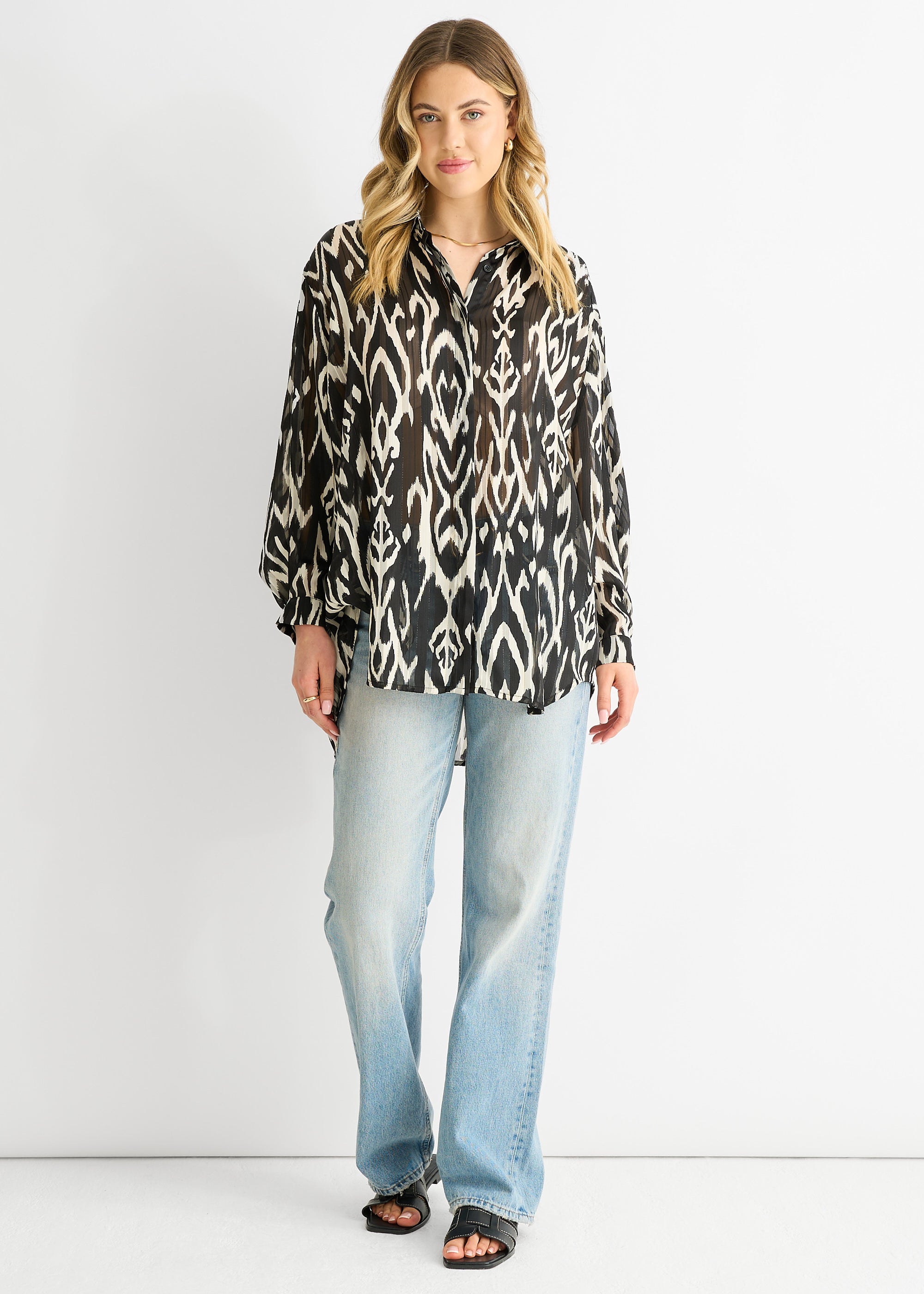 Mono Abstract Print Oversized shirt