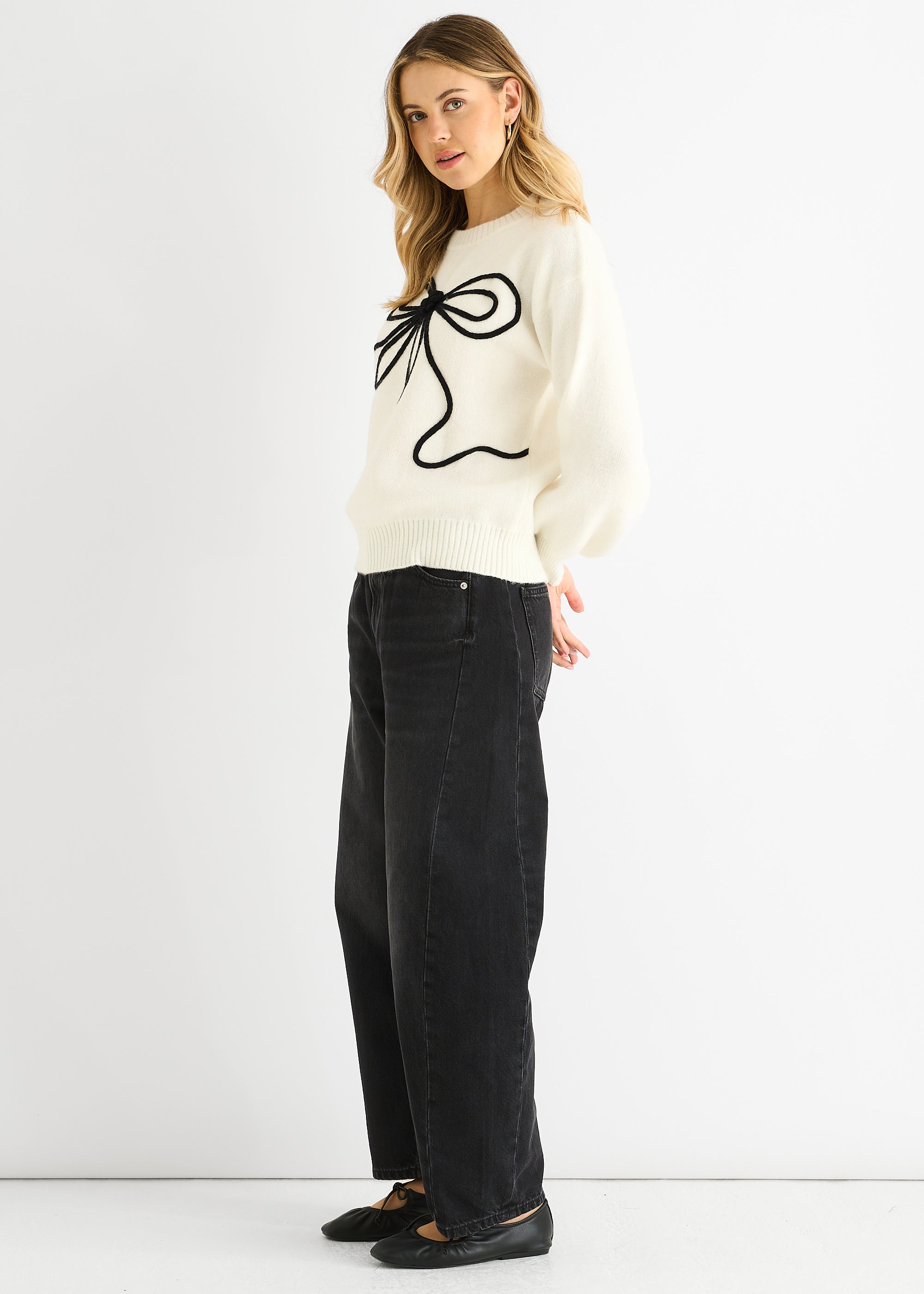 Cream Contrast Bow pattern Oversized Jumper