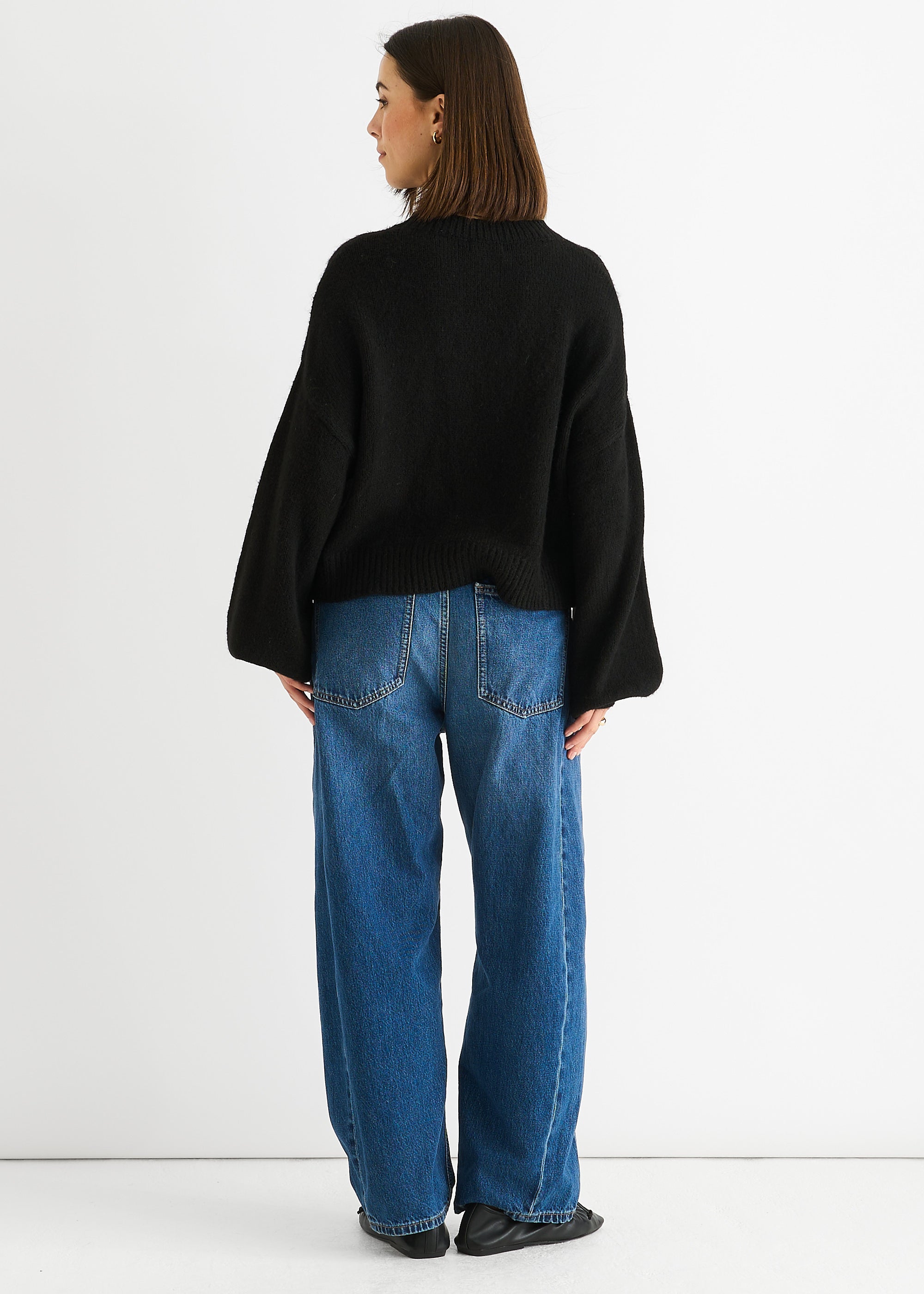 Black Embossed Contrast Bow Short Knit Jumper