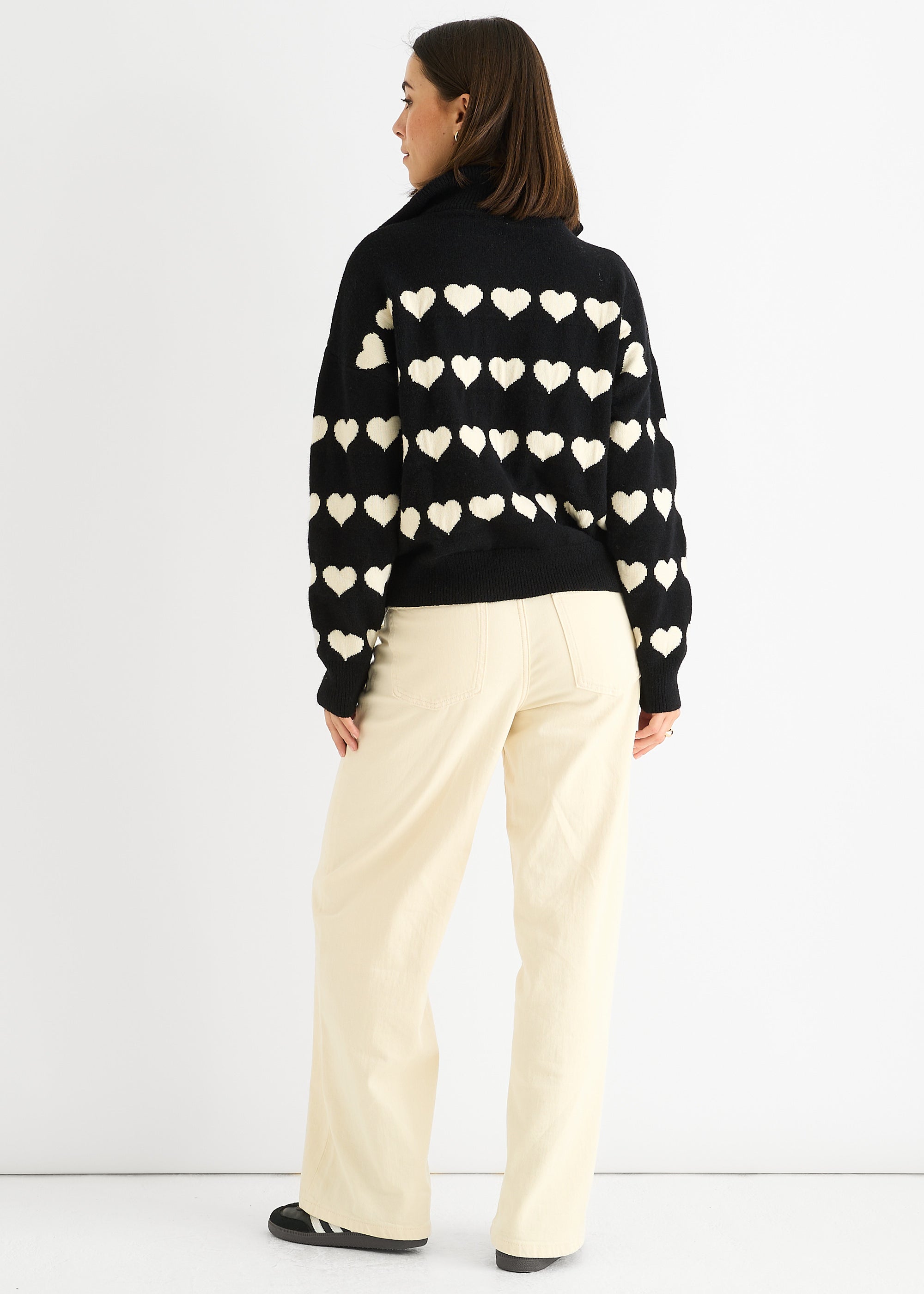 GL1515-BLACK_8.jpg
