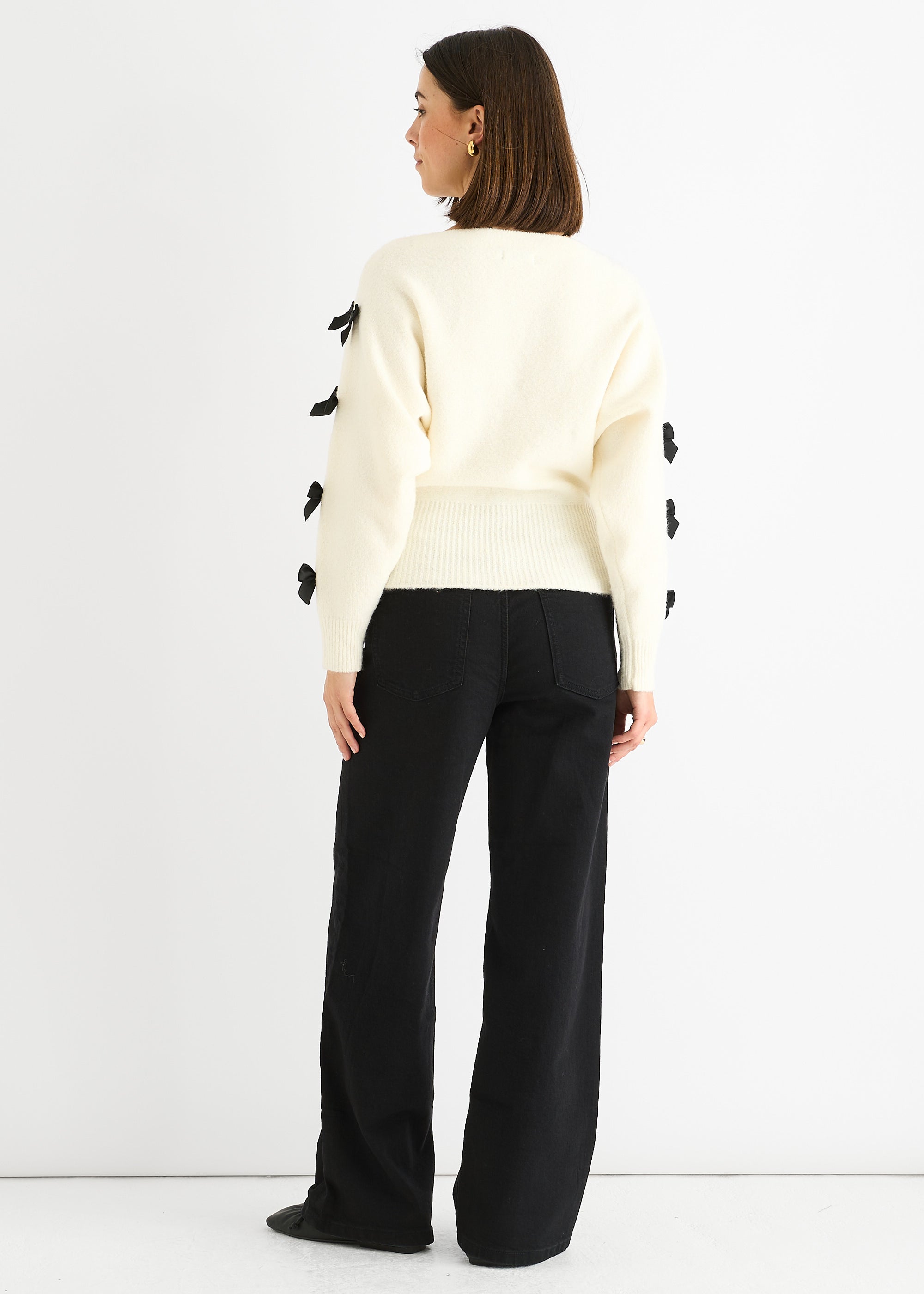 Cream Slash Neck Crop Bow Knit Jumper