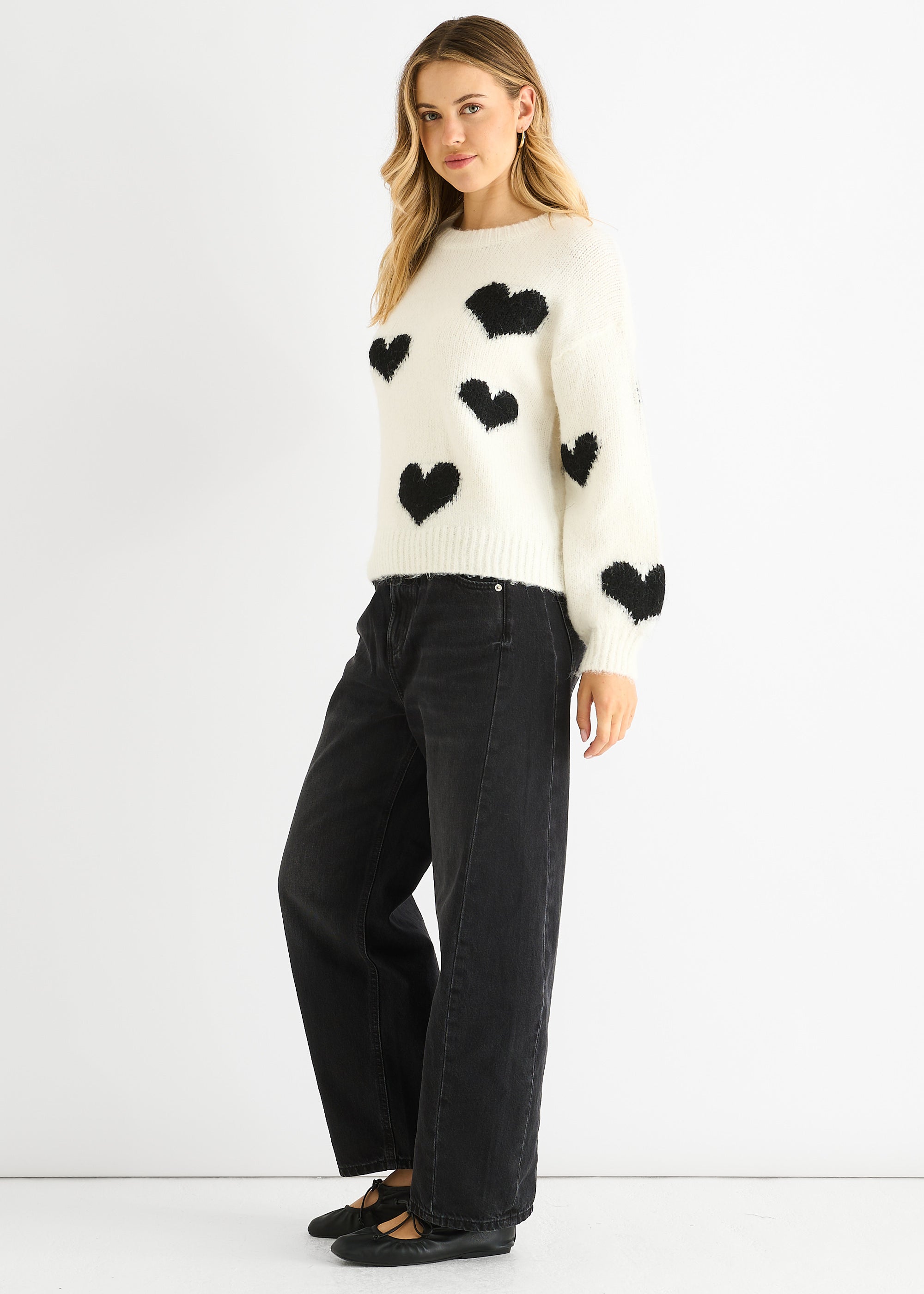 Cream Contrast Heart Oversized Knit Jumper