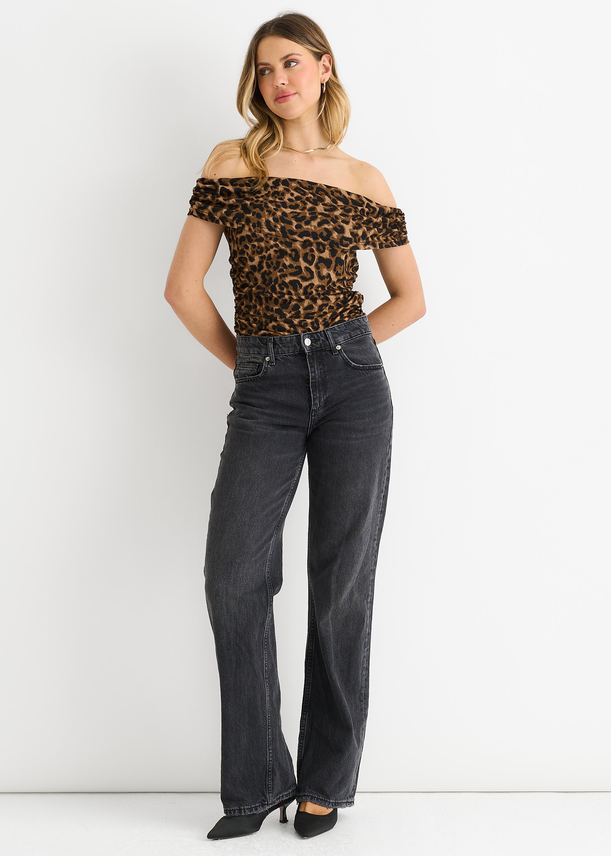 GL1537-BROWN_2.jpg