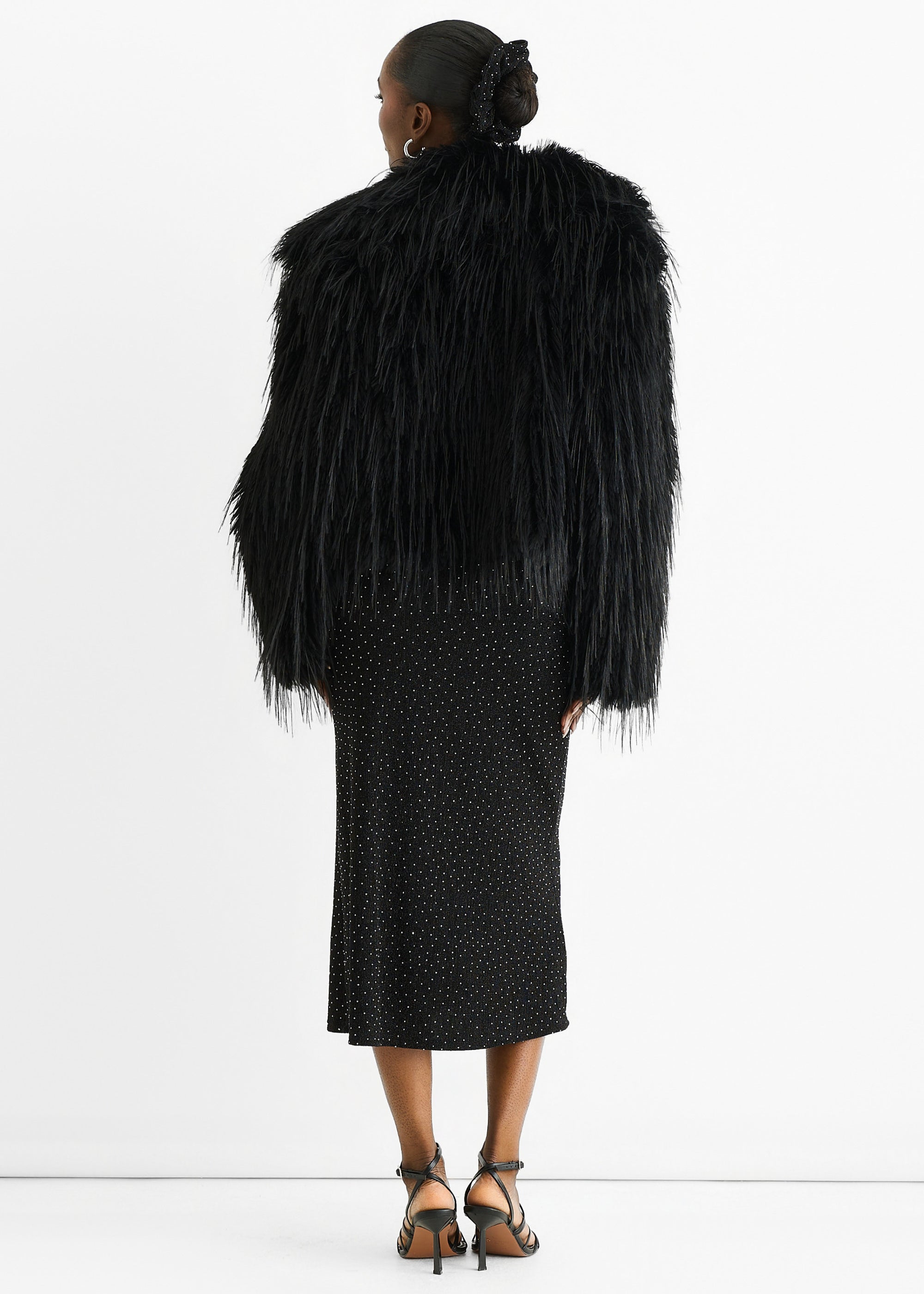 GL1552BLACK_6.jpg