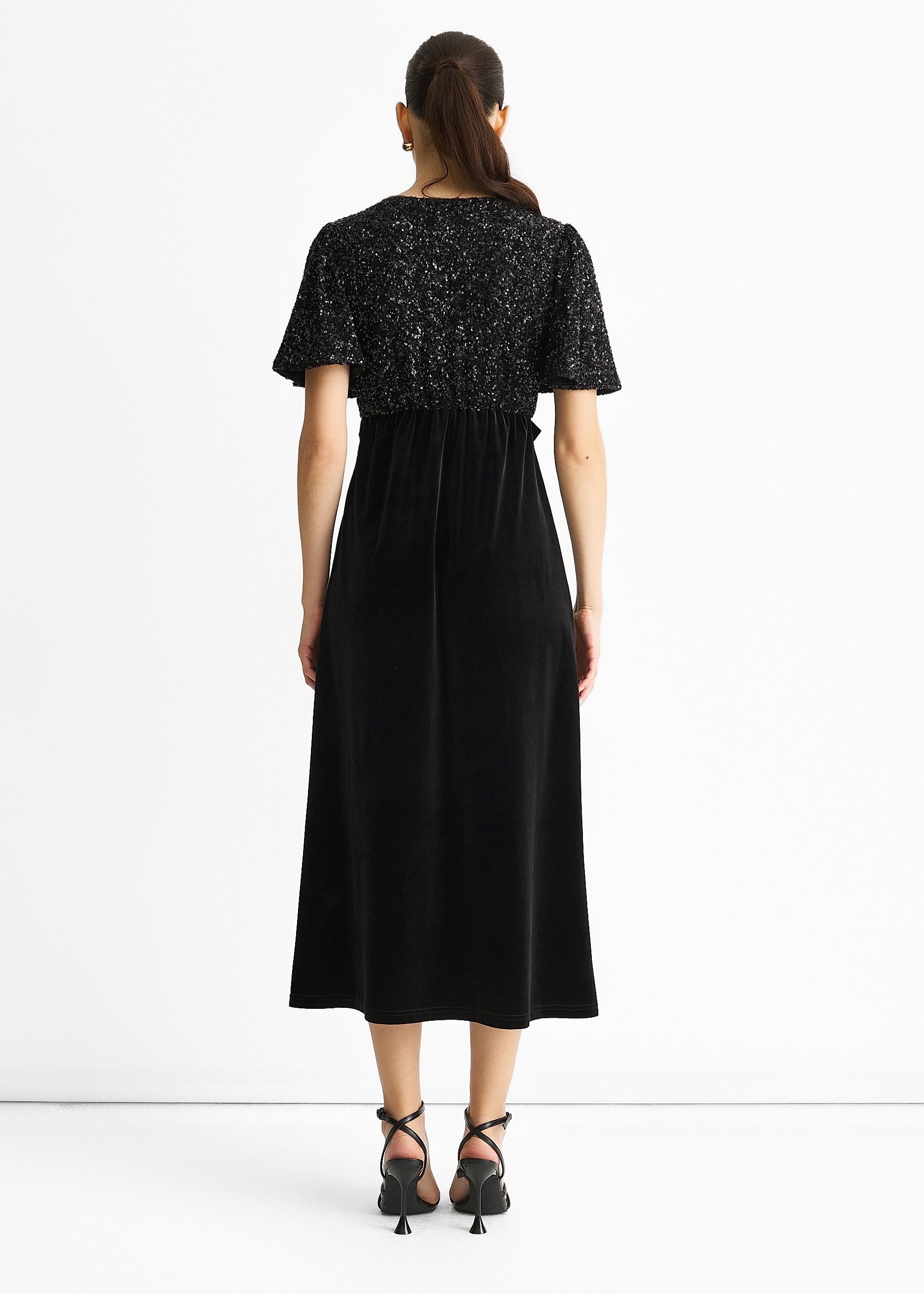 GL1584-BLACK_1.jpg