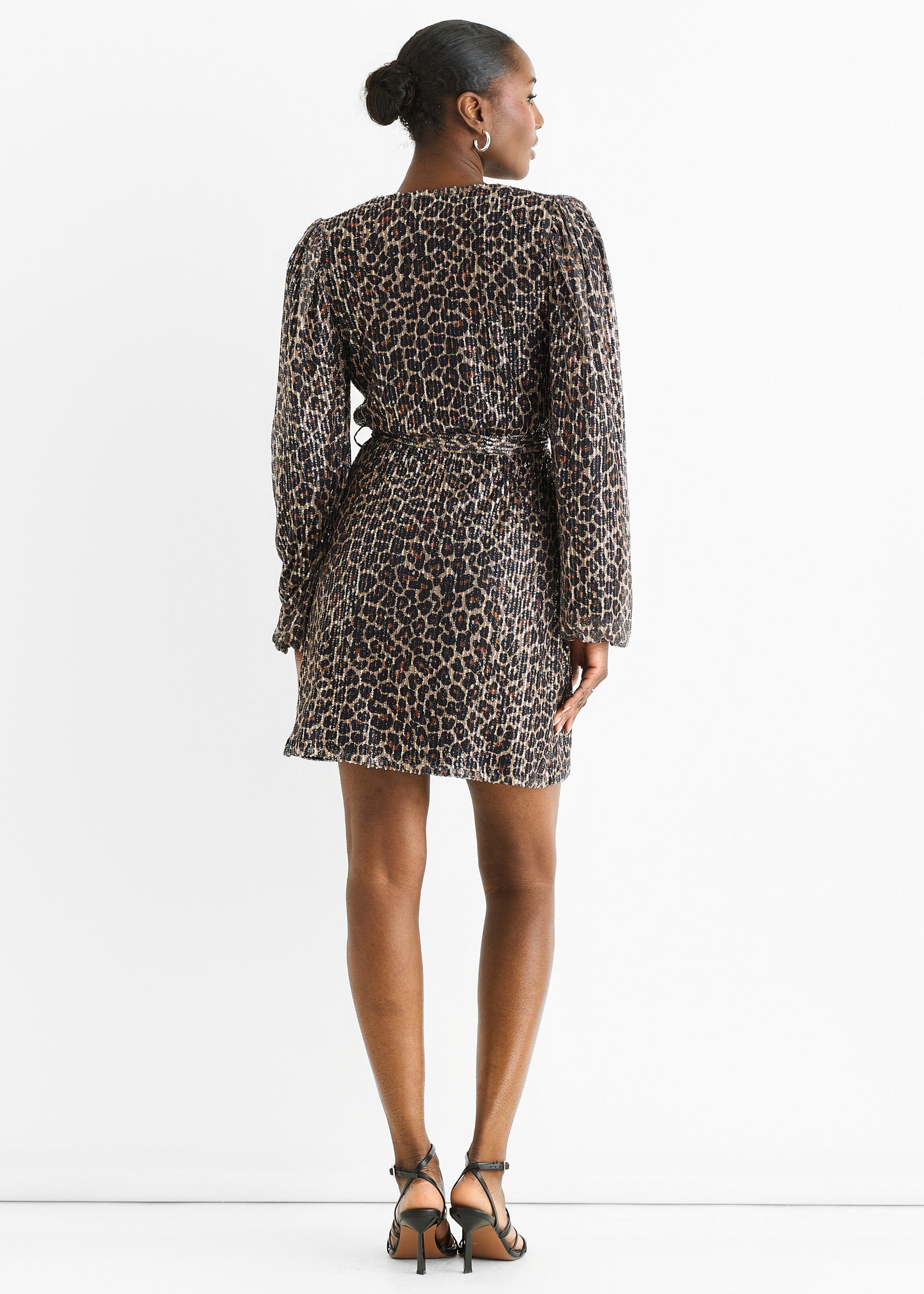 GL1585-BLACK_6.jpg