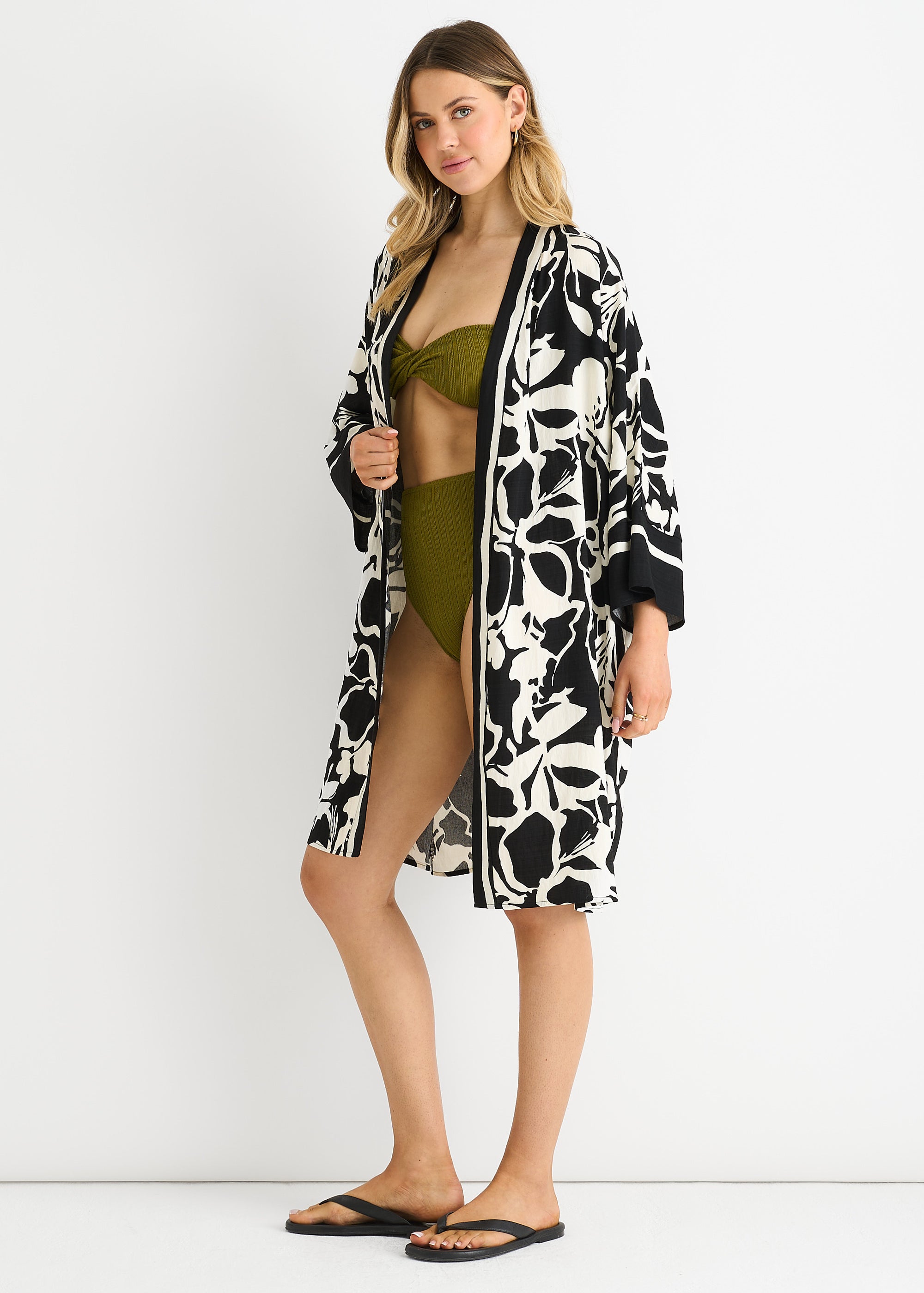 Black Summer Border Printed Beach Kimono