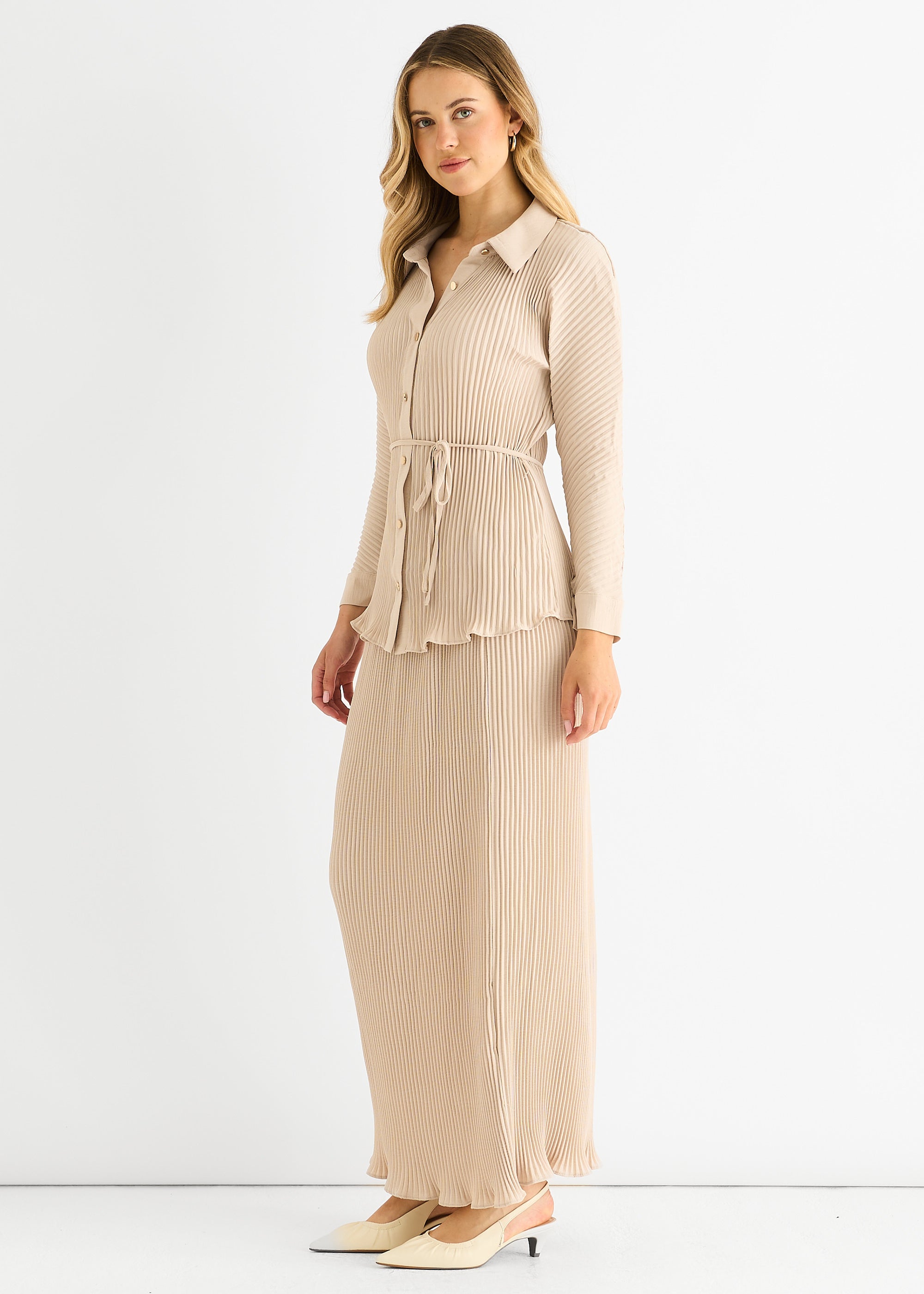 Beige Plisse Elasticated Waist Maxi Skirt