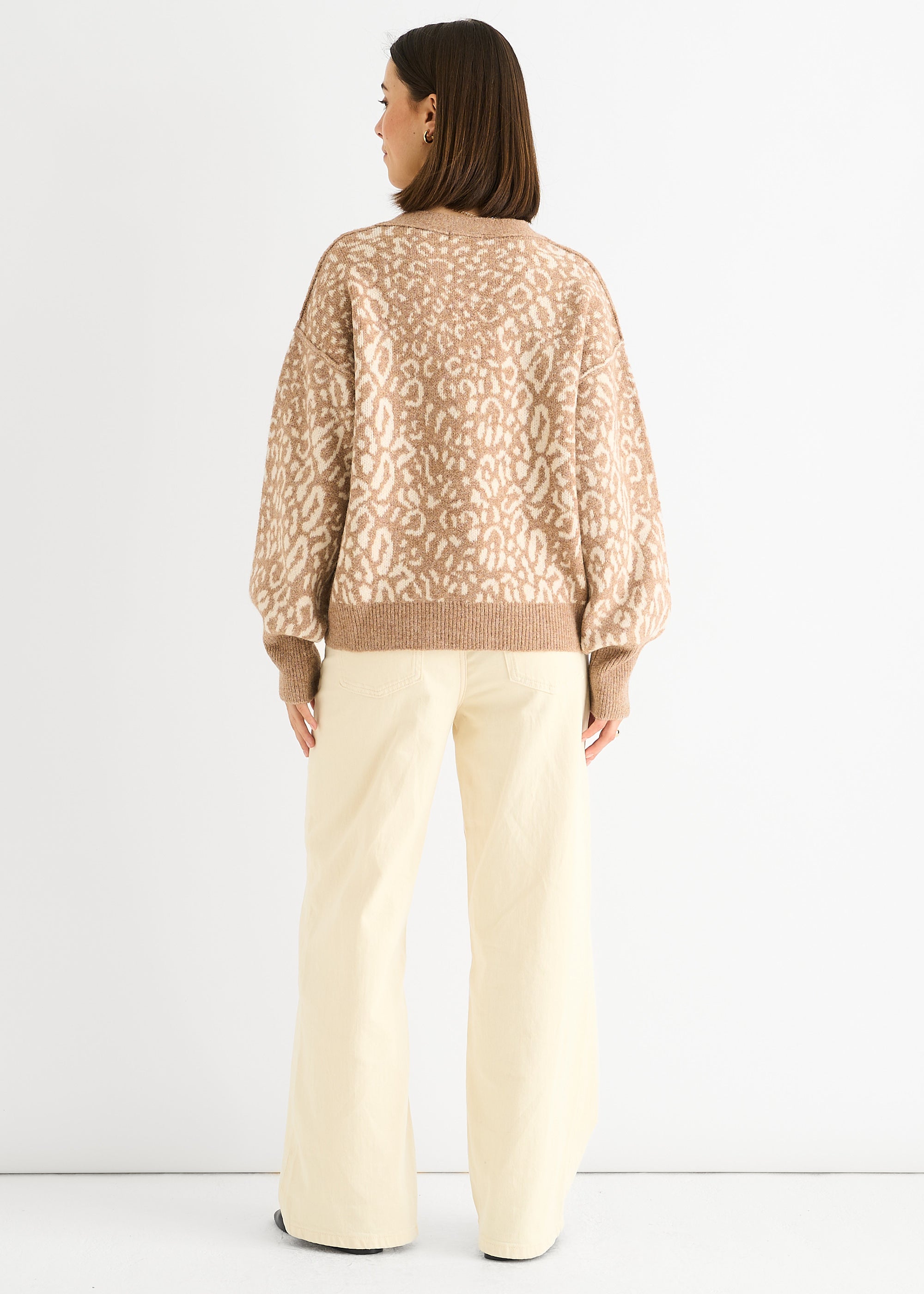 GL1757-CAMEL_6.jpg