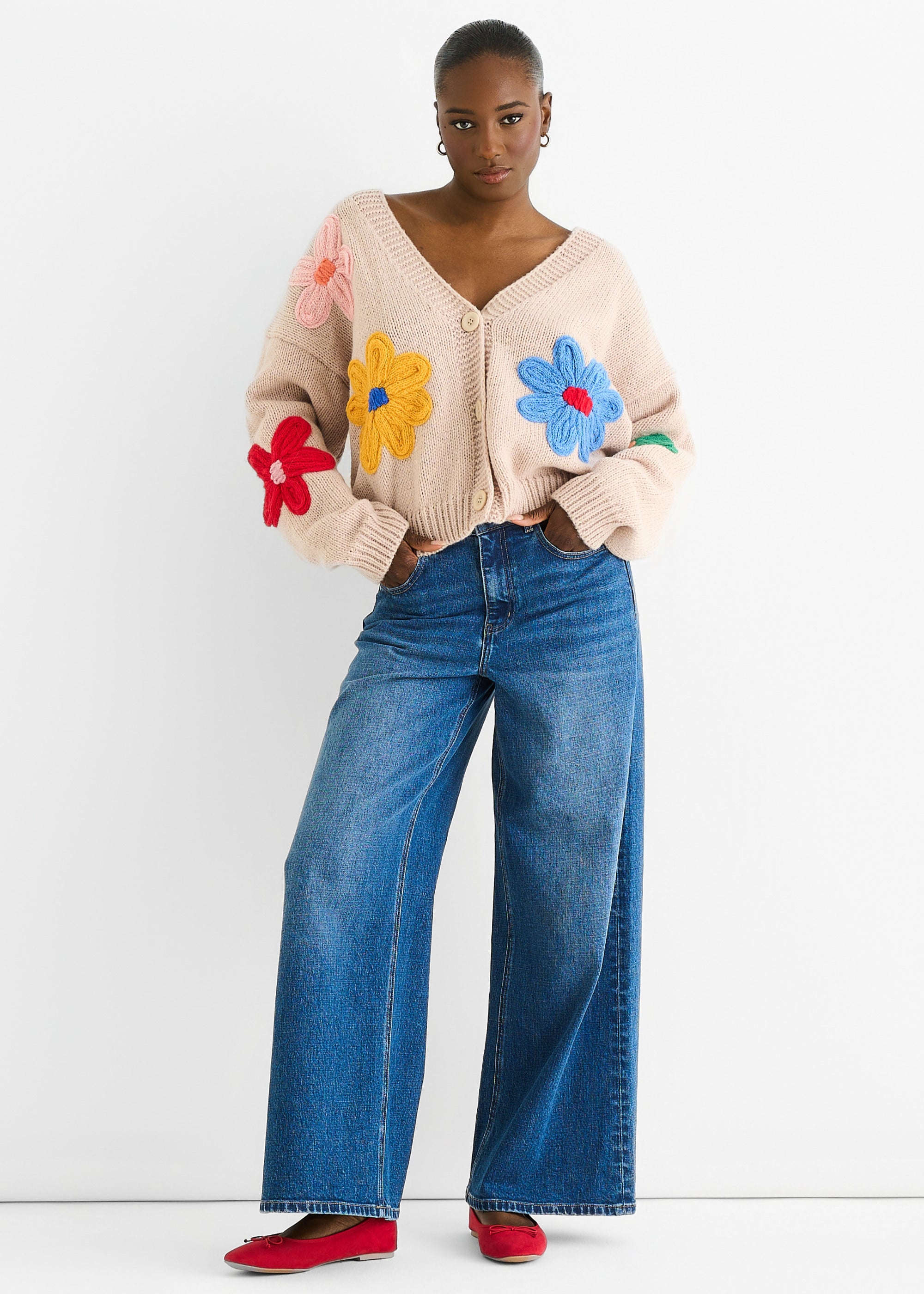 Camel Floral Knit Long Sleeves Cardigan