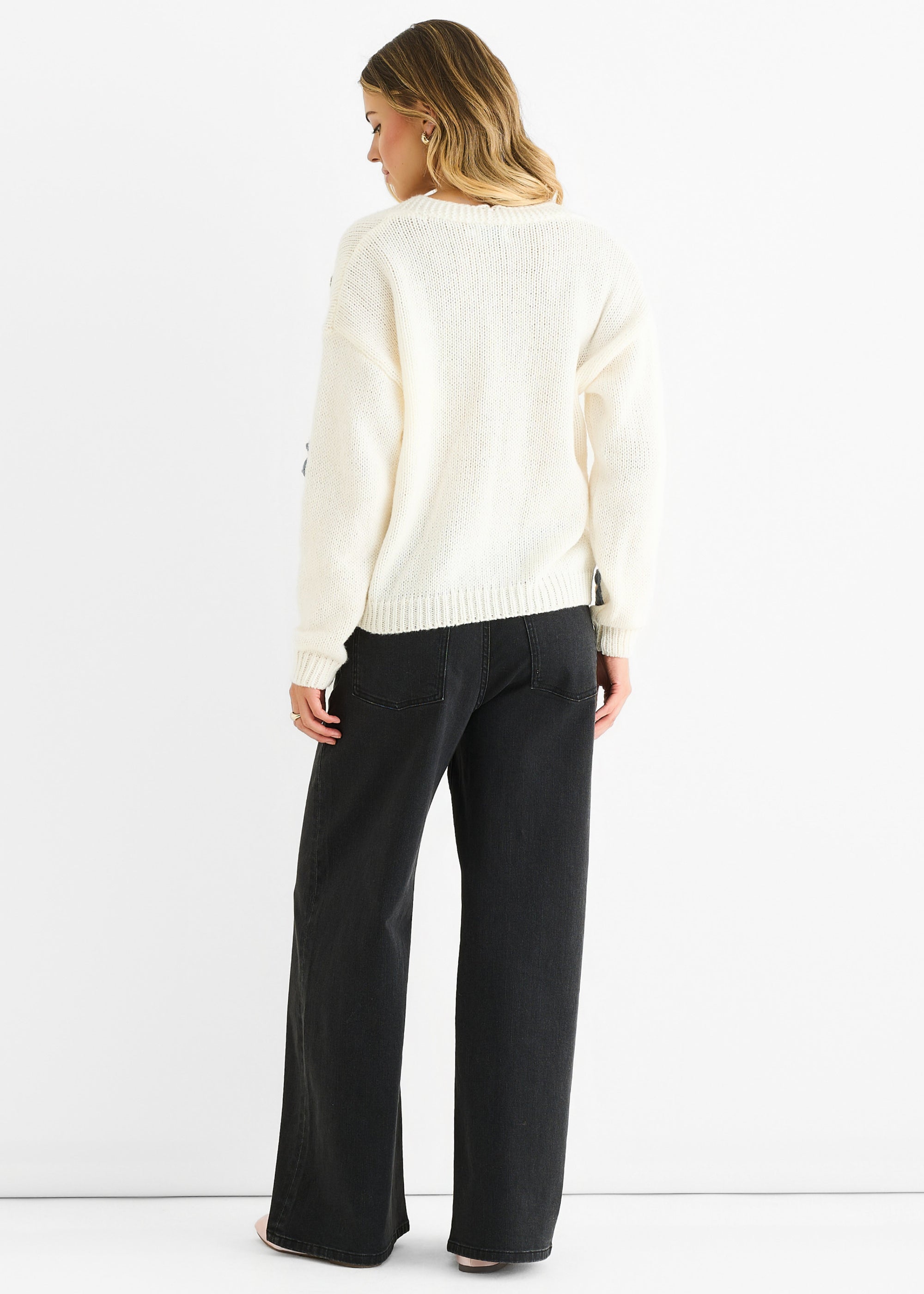 Cream 3D Contrast Flower Crochet Cardigan