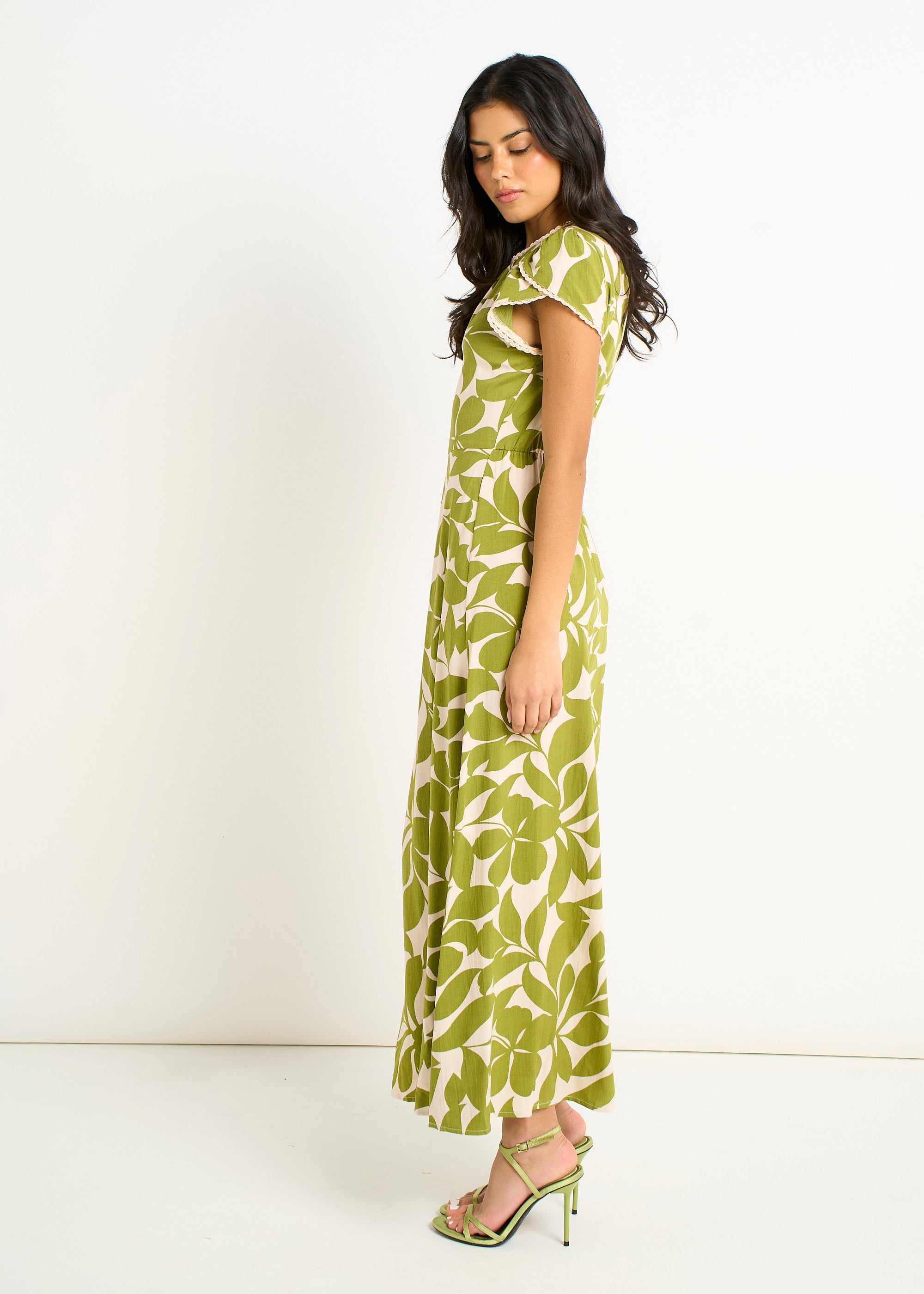 Green Petal Cuff Elasticated Waist Maxi Dress