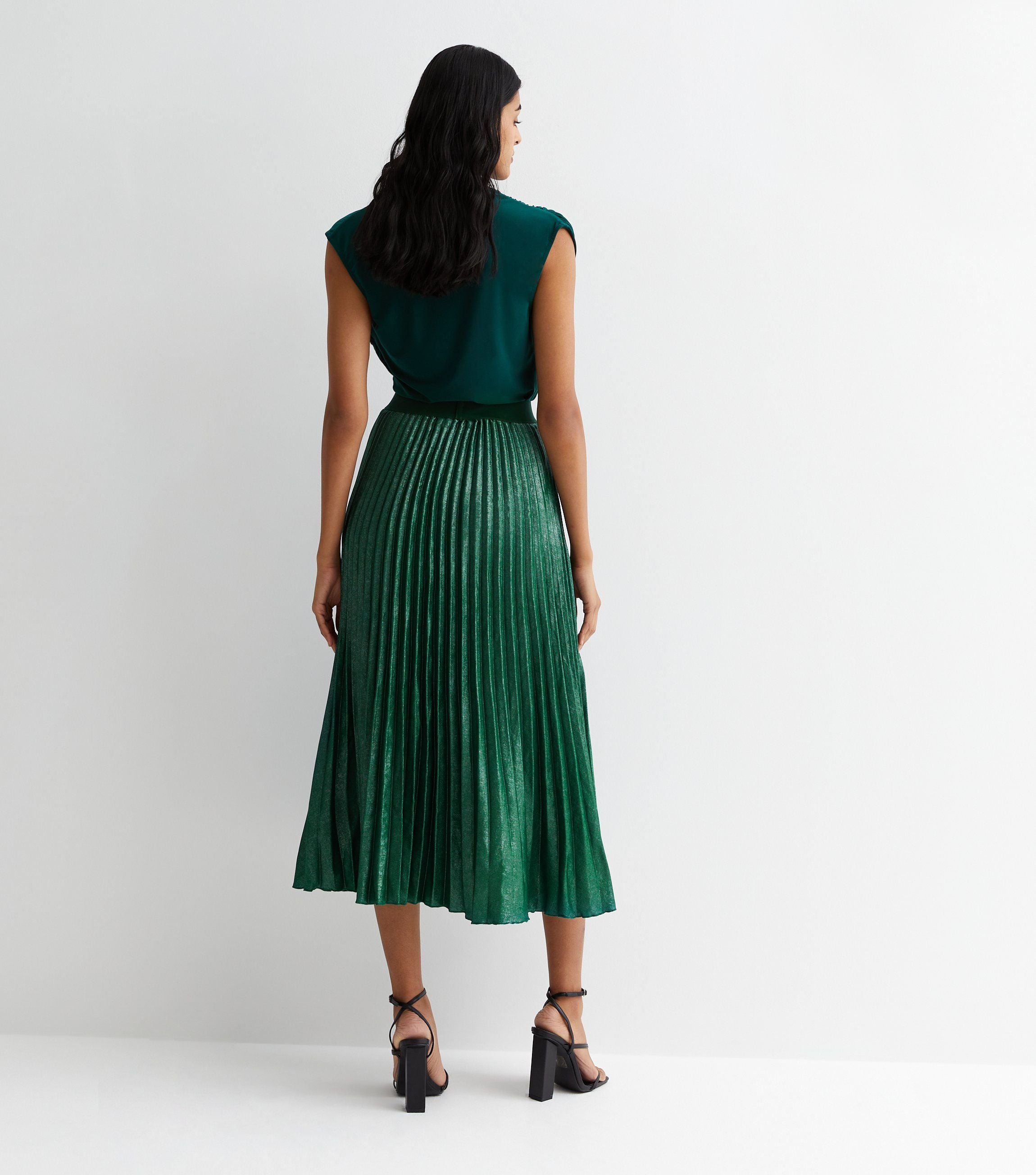 Green Pleated Midi Skirt