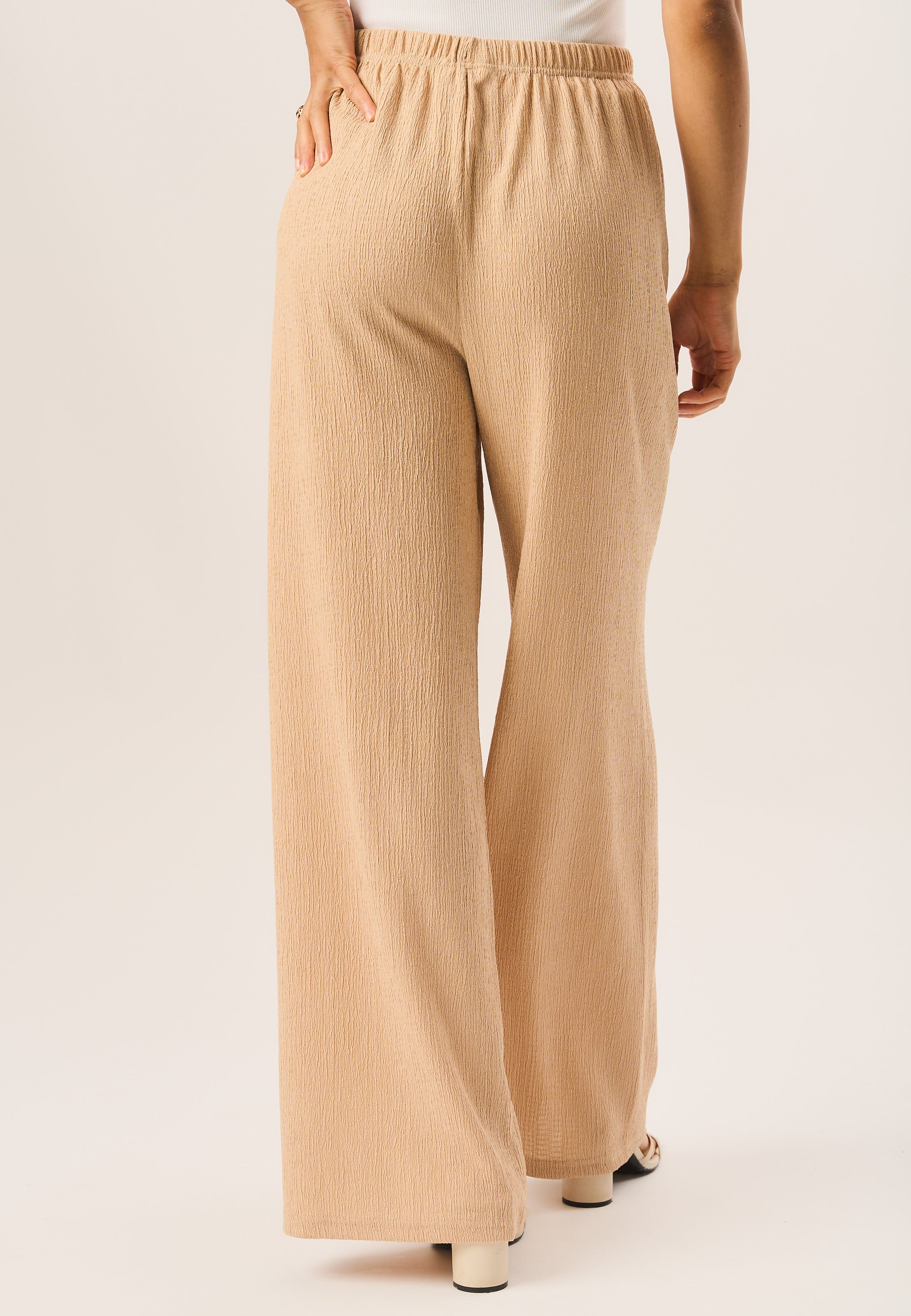 GL944BCamelBacK_3.jpg