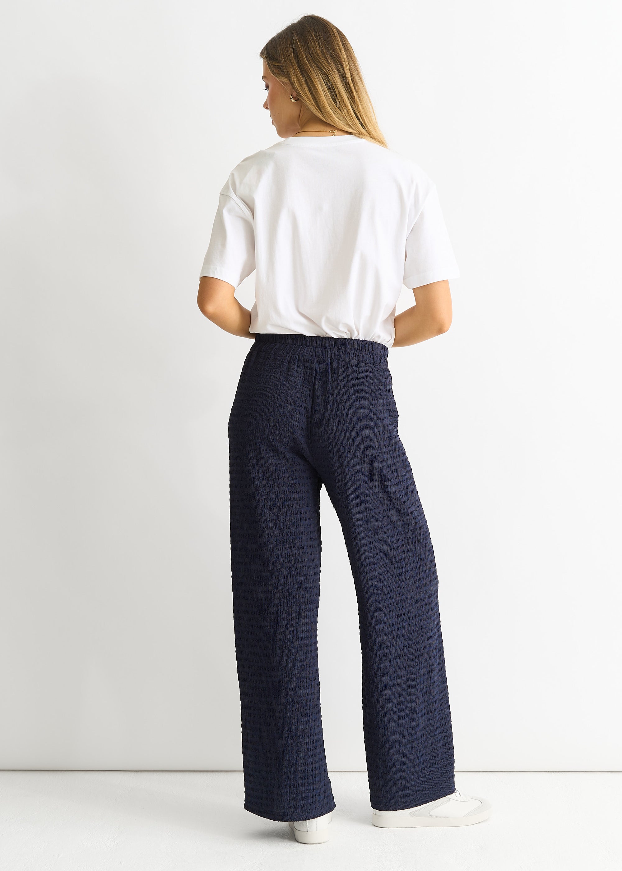 GL945B-Indigo_8.jpg