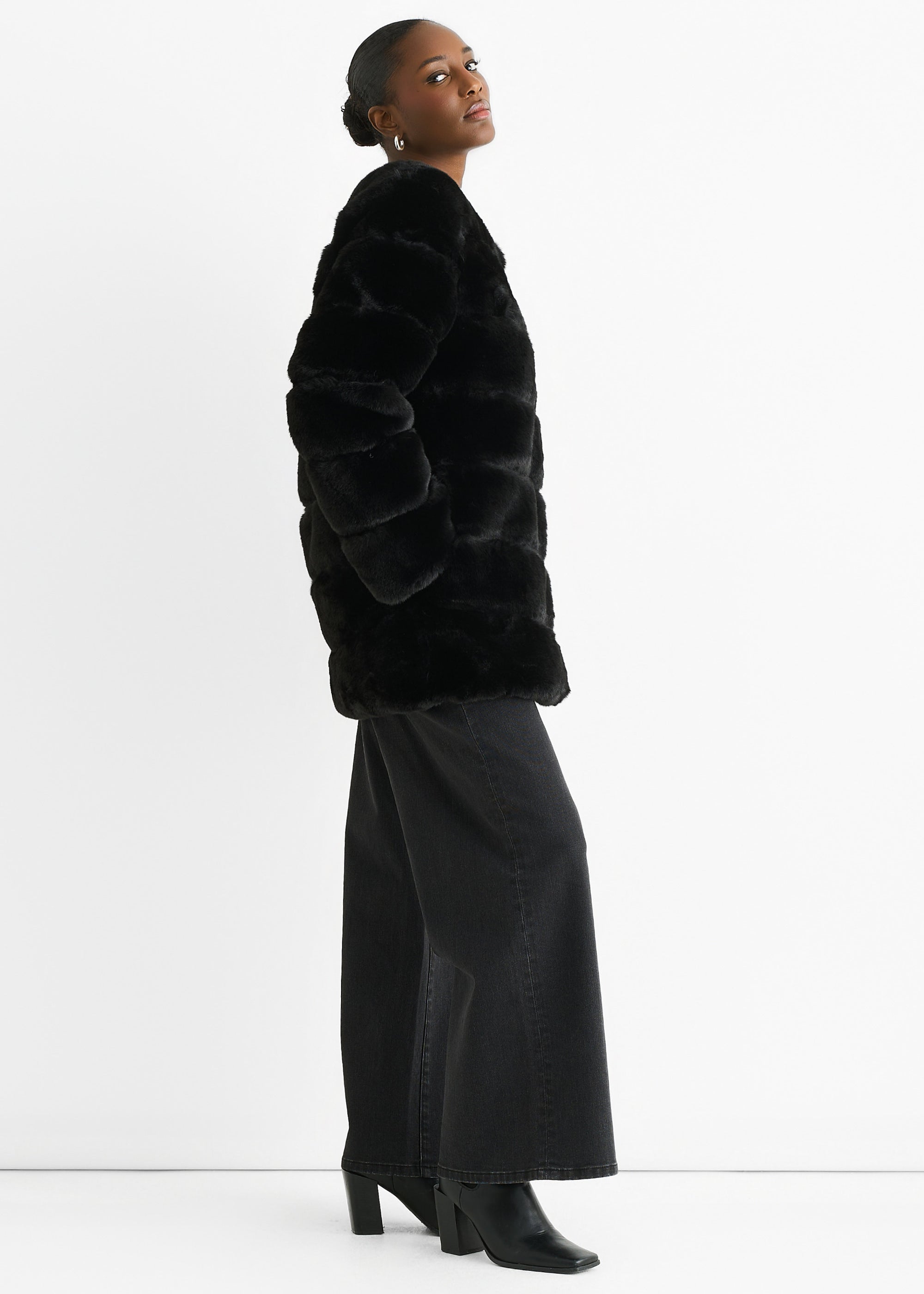 Black Diagonal Cut Faux Fur Long Sleeve Jacket