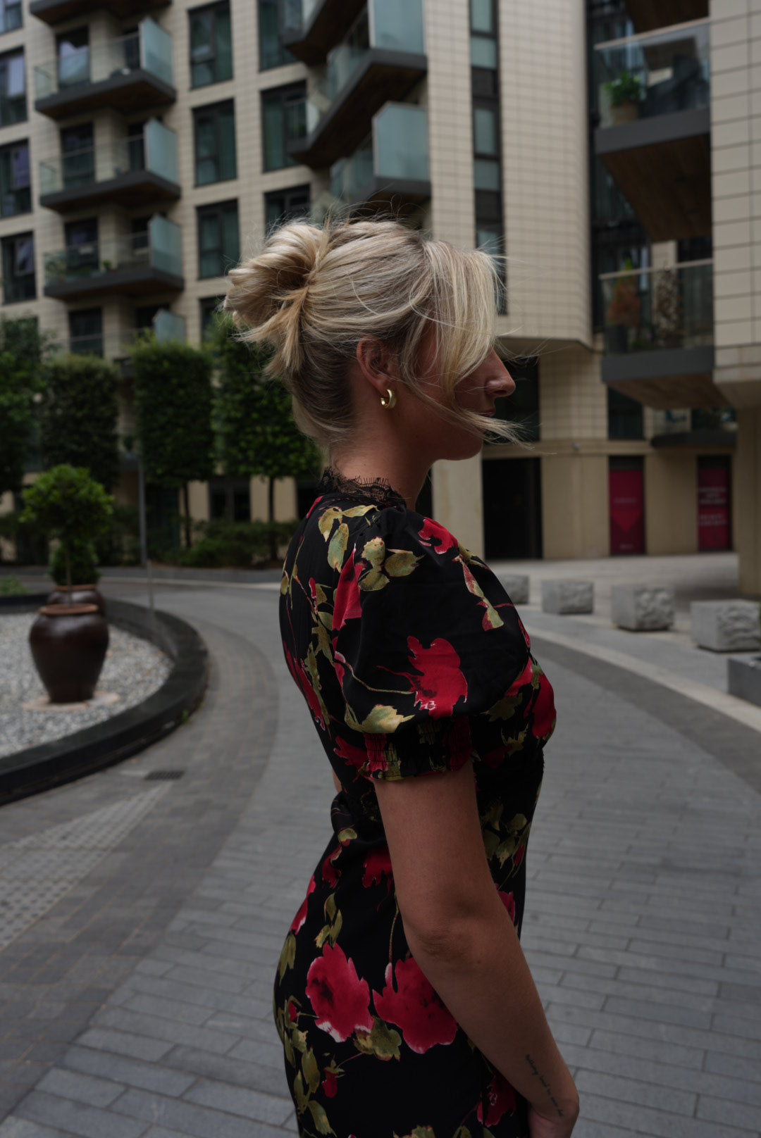 Black Floral Lace Trim Detail Midi Dress