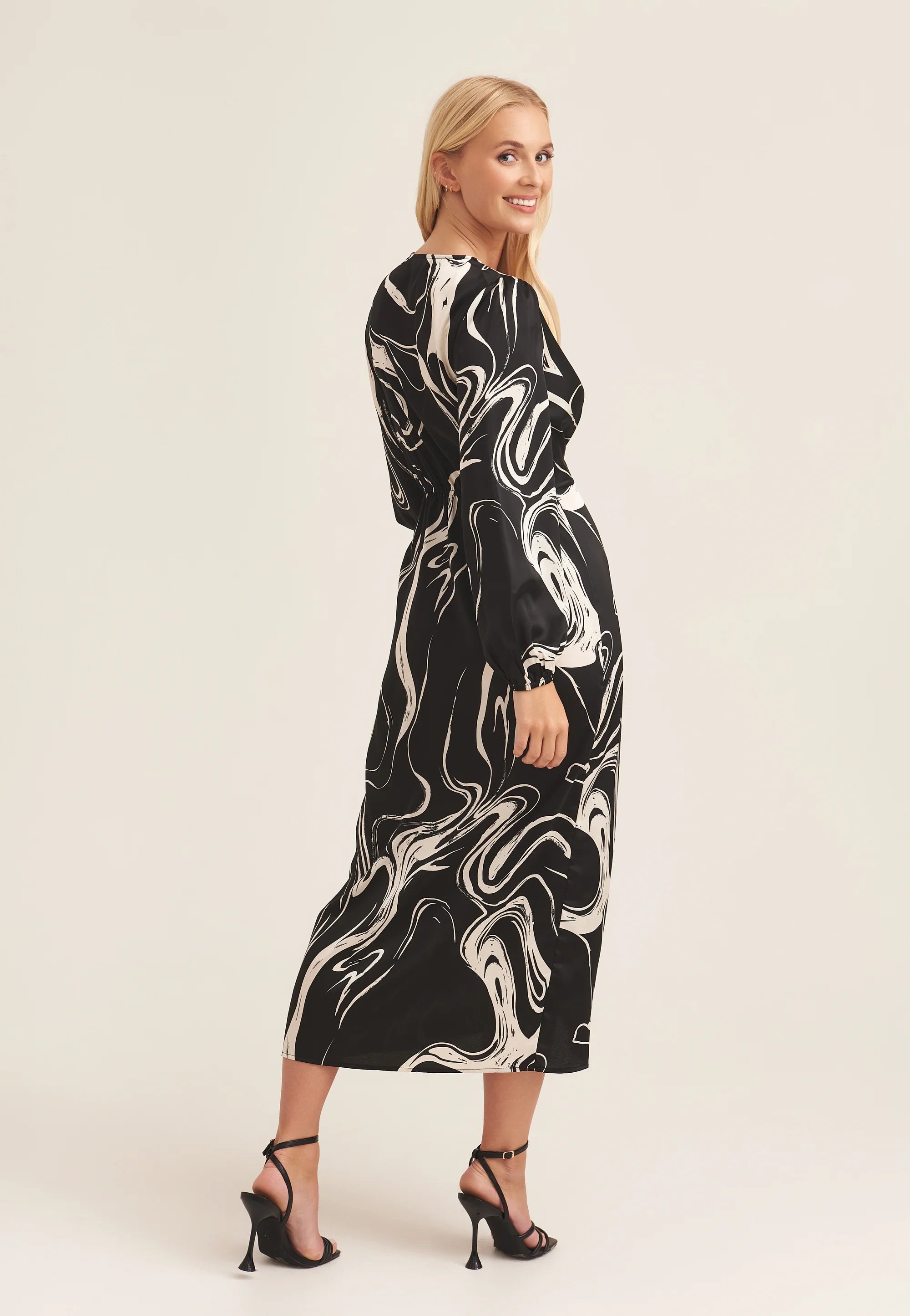 Swirl Print Ring Detail Wrap Midi Dress